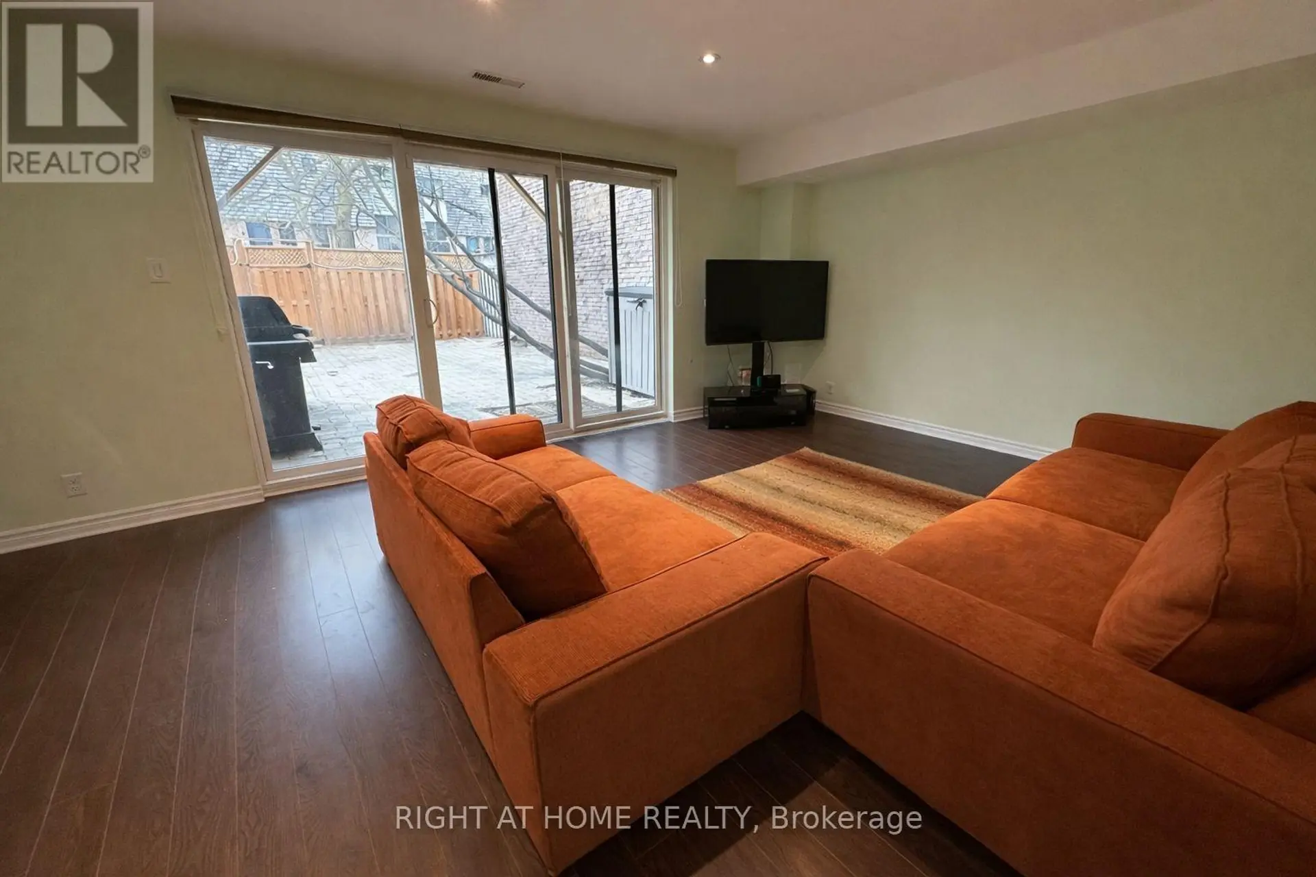 #22 6 GLADE CARSE WAY - Image 9