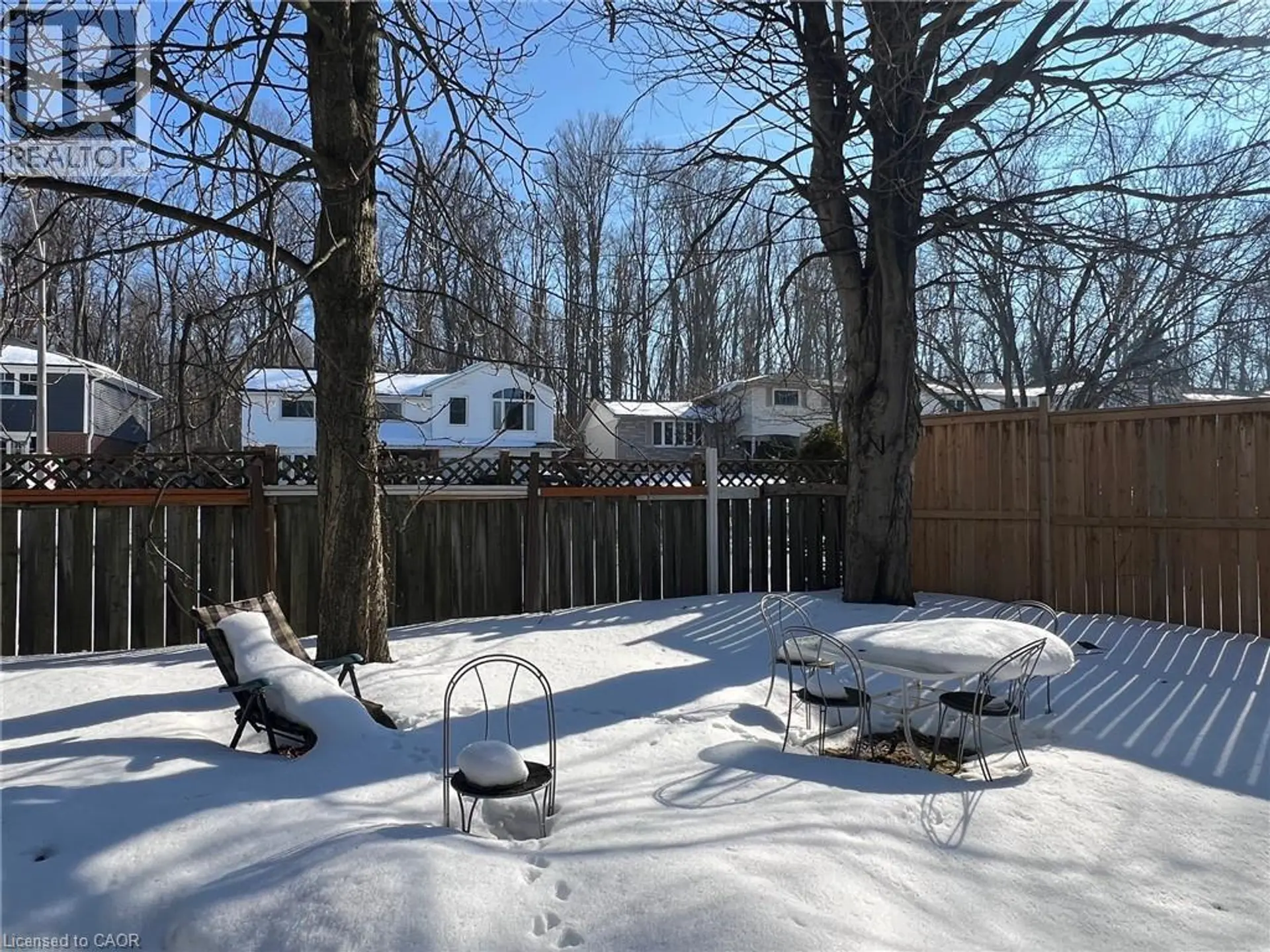134 GREENBRIER Drive - Image 17