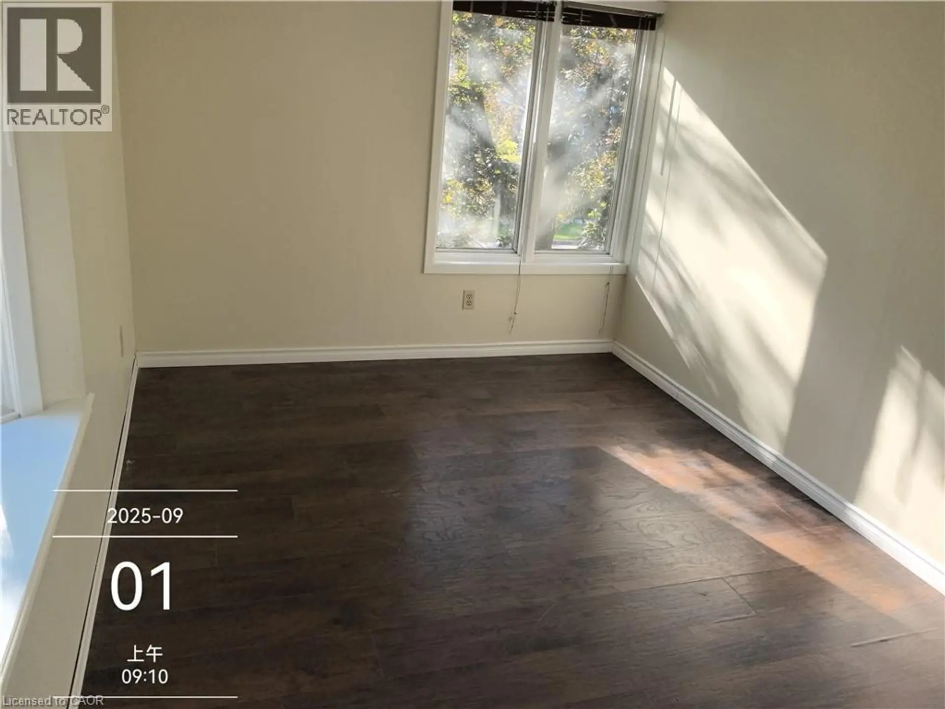 134 GREENBRIER Drive - Image 9