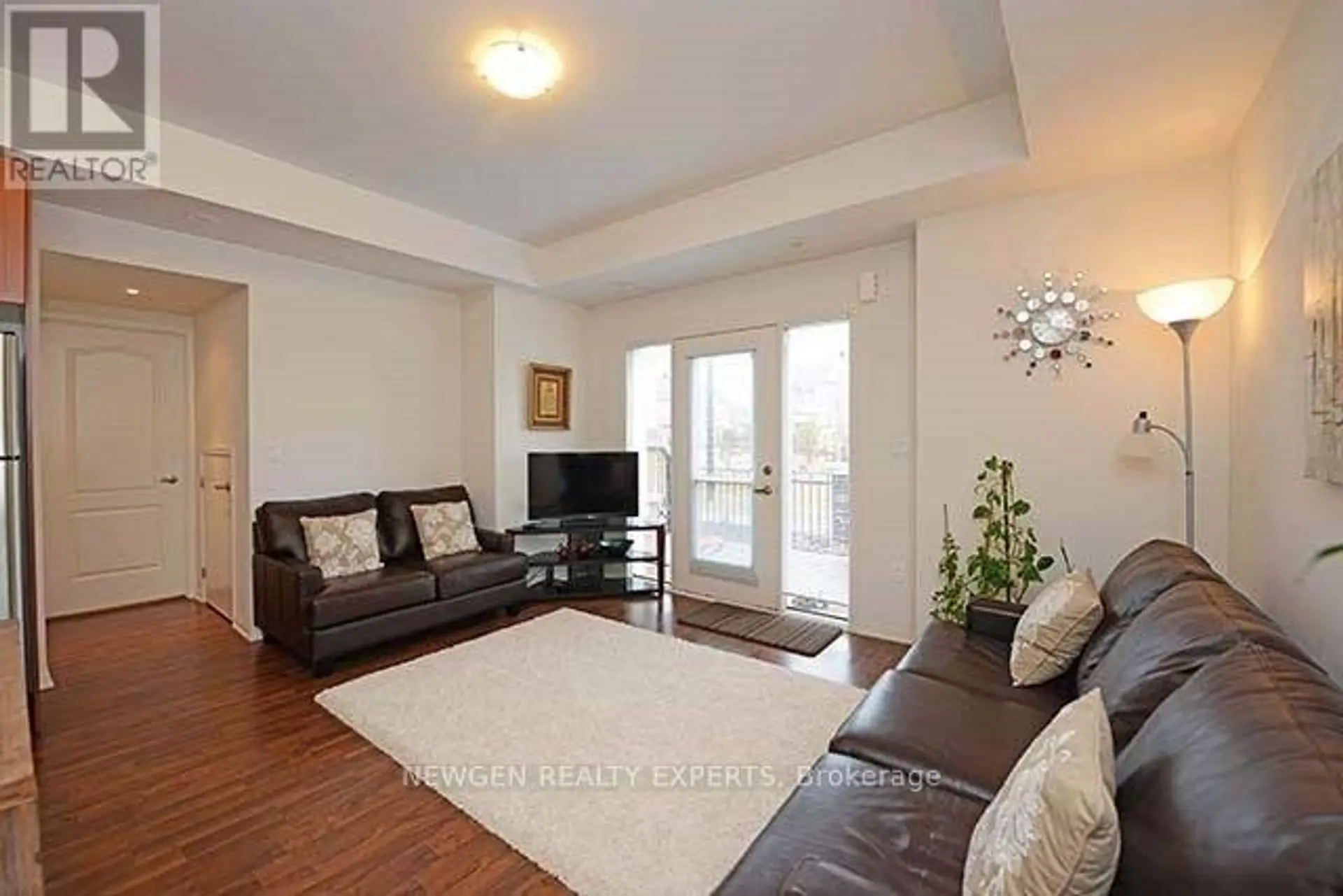 #16 3185 BOXFORD CRESCENT - Image 5