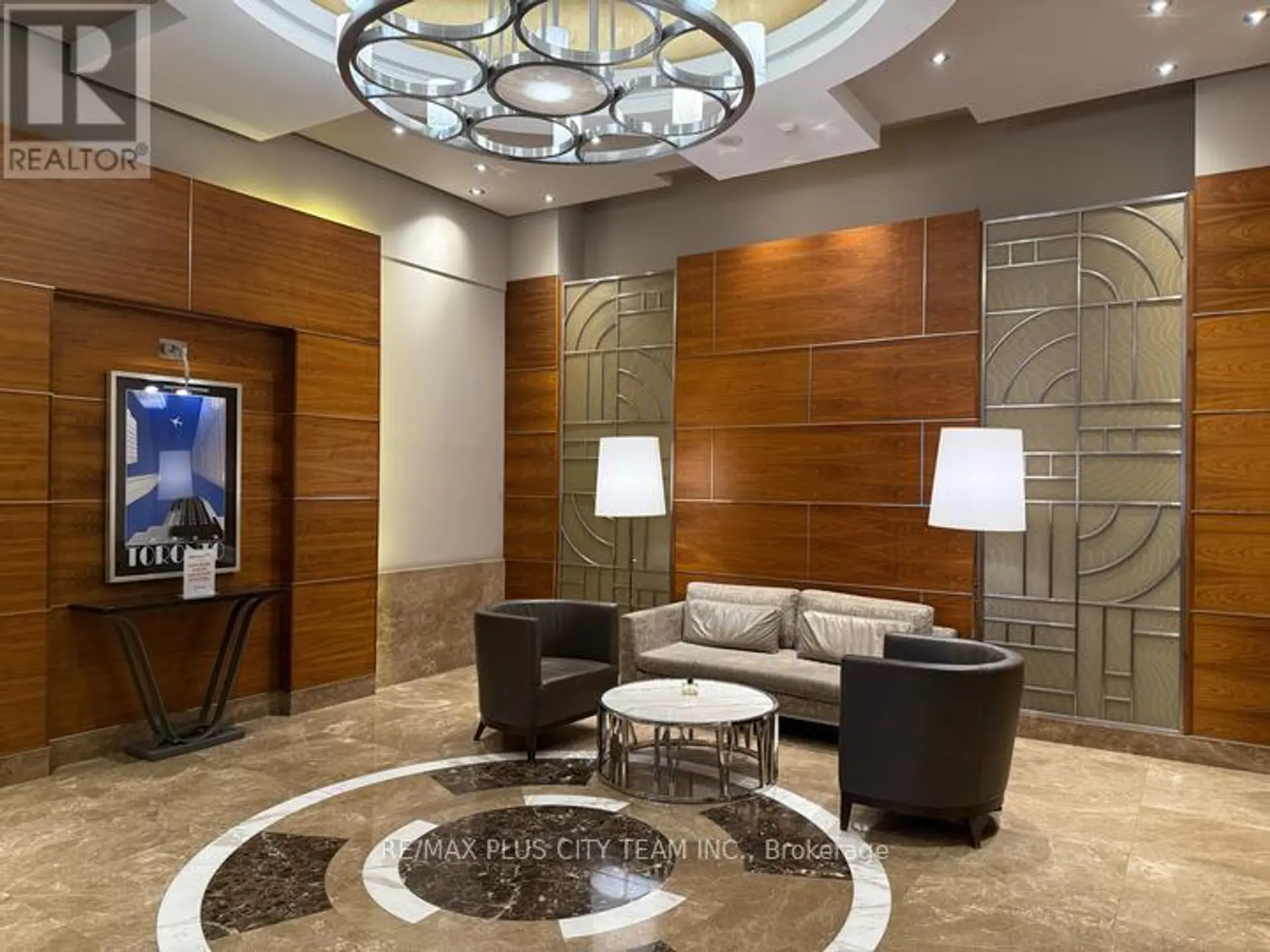 #2812 763 BAY STREET - Image 14
