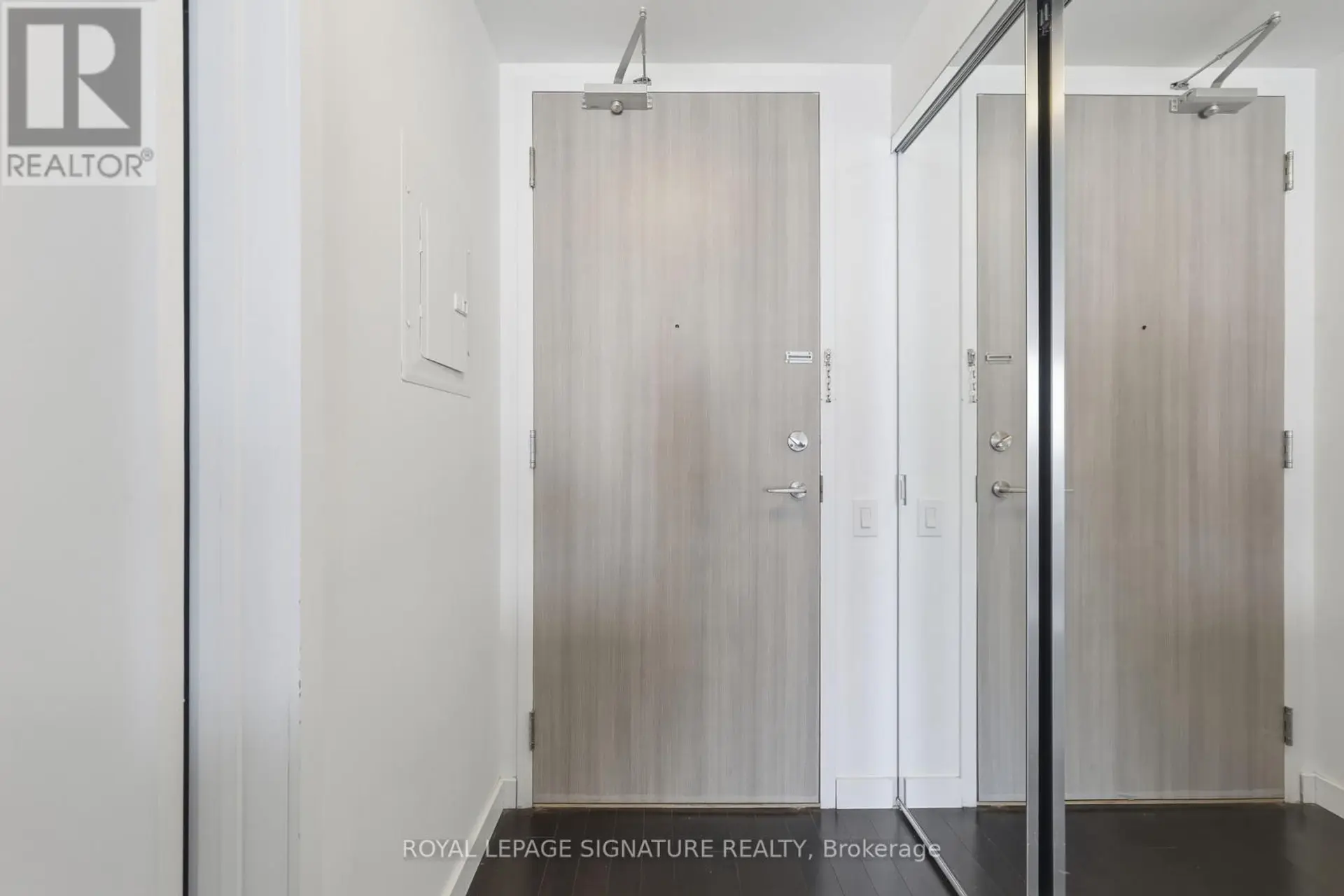 #2805 390 CHERRY STREET - Image 4