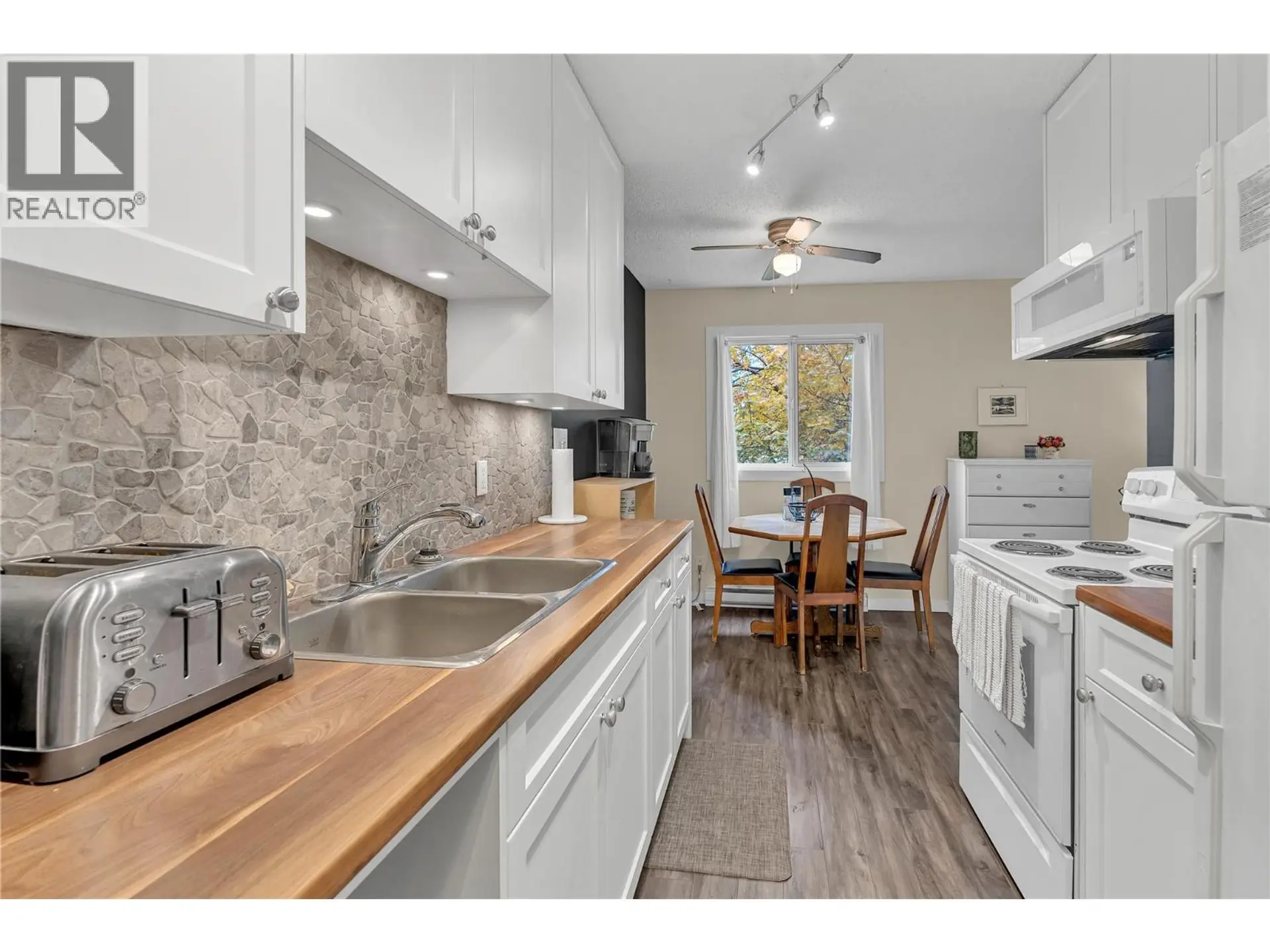#310 110 SKAHA Place - Image 6