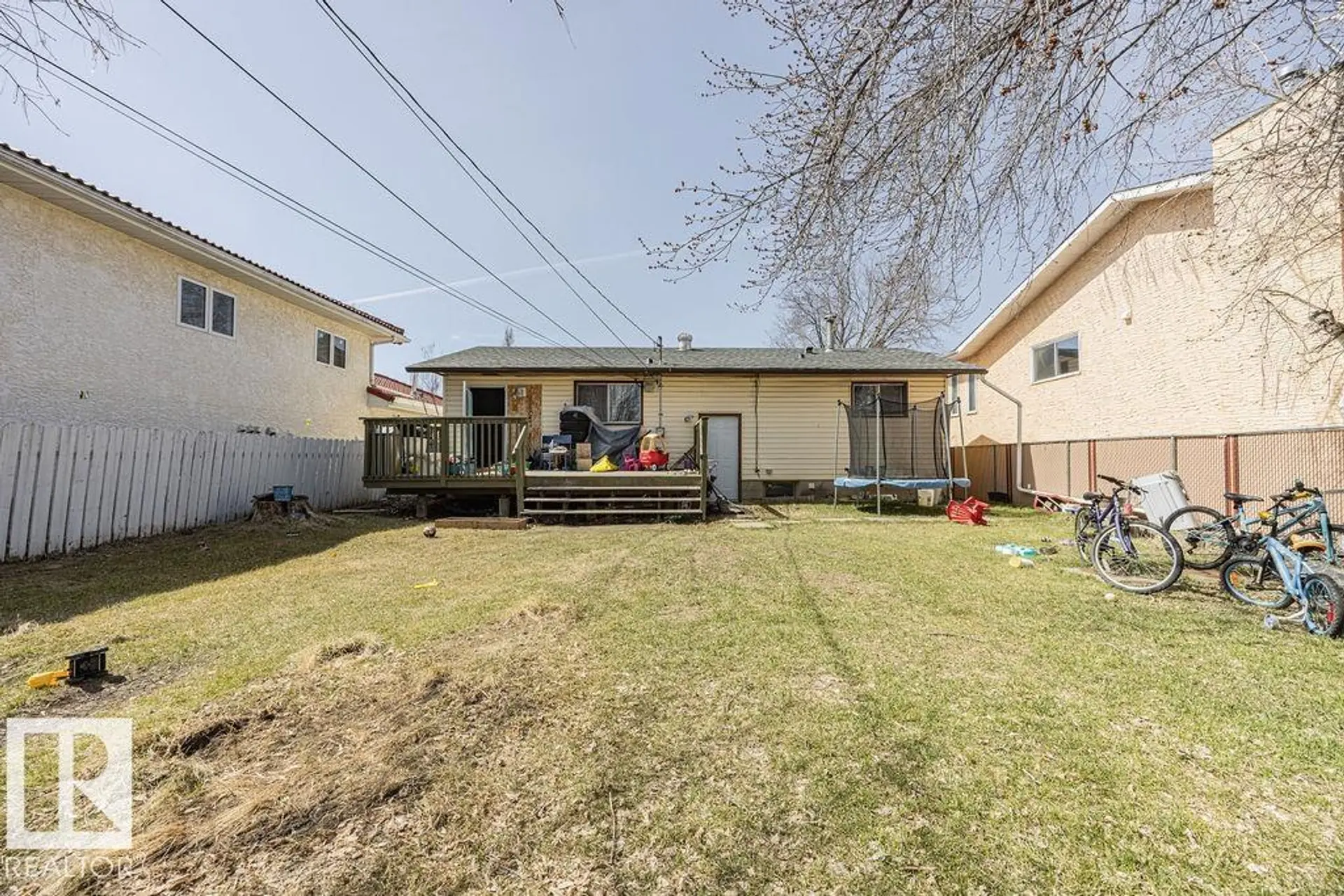 9827 152 ST NW - Image 18