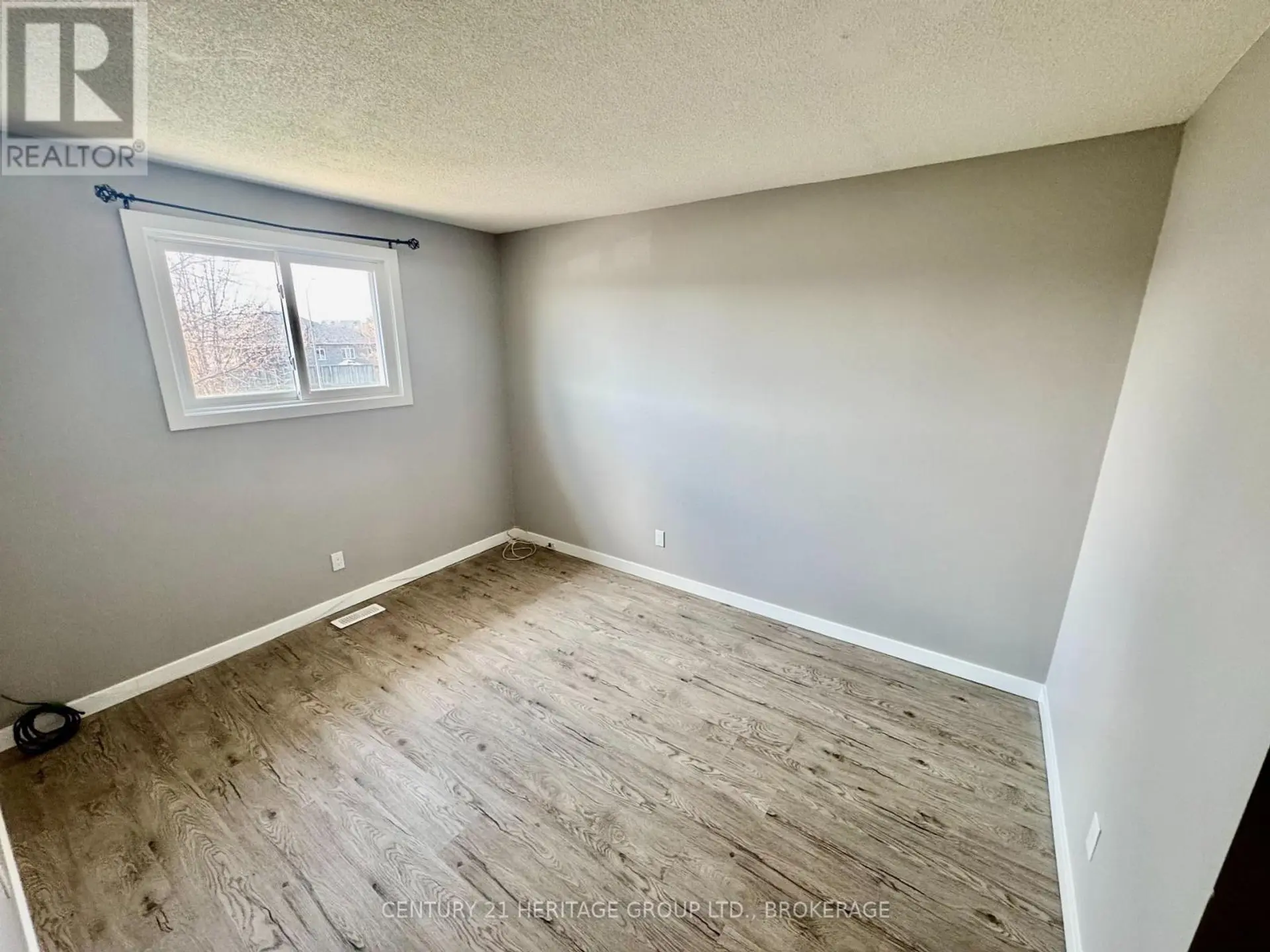 356 OWENS CRESCENT - Image 10