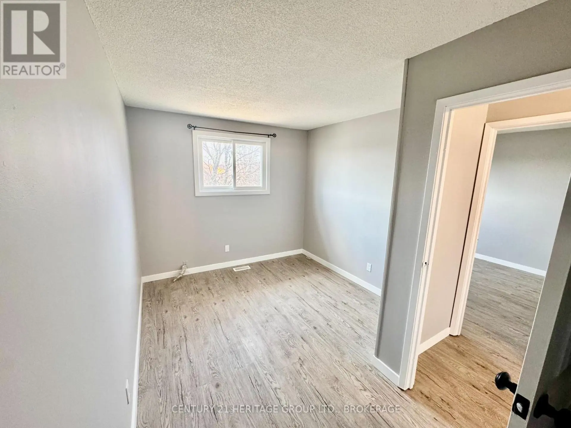 356 OWENS CRESCENT - Image 11