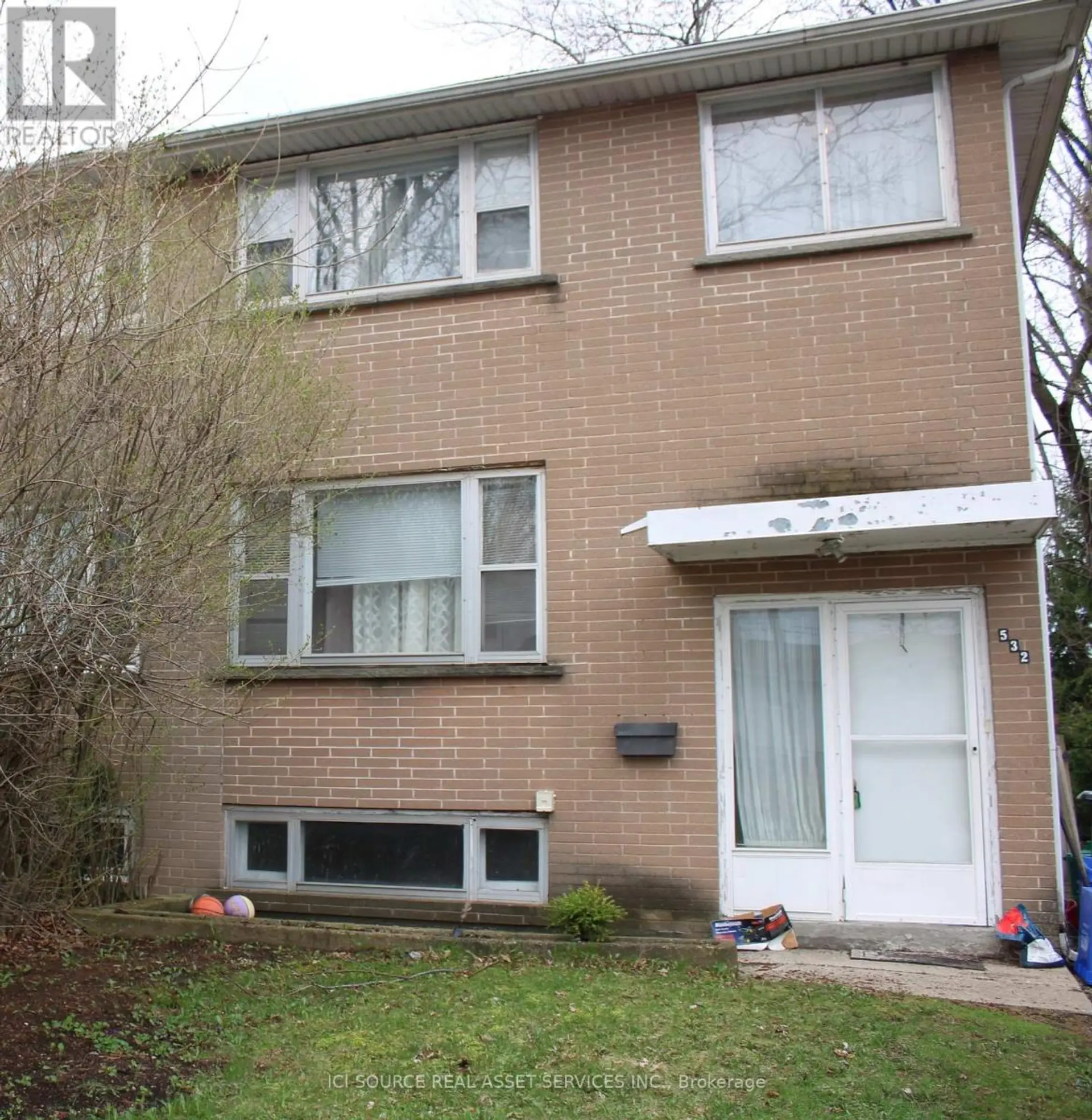 532 APPLEBY LINE - Image 2