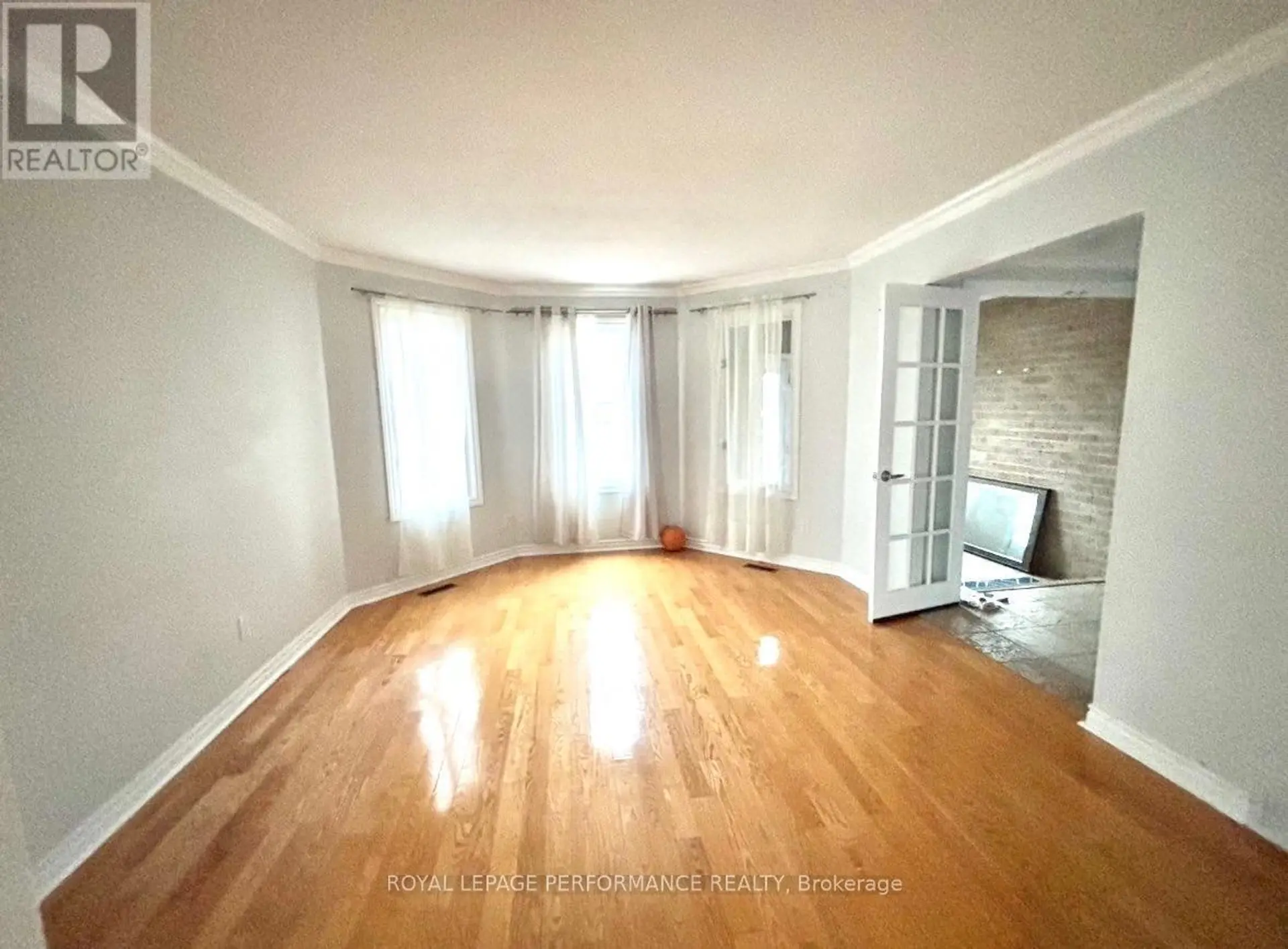 123 NAPOLEON COURT - Image 5