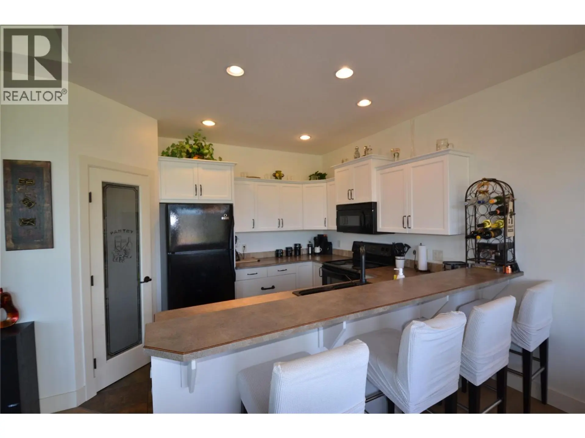 2148 Serrento Lane - Image 2