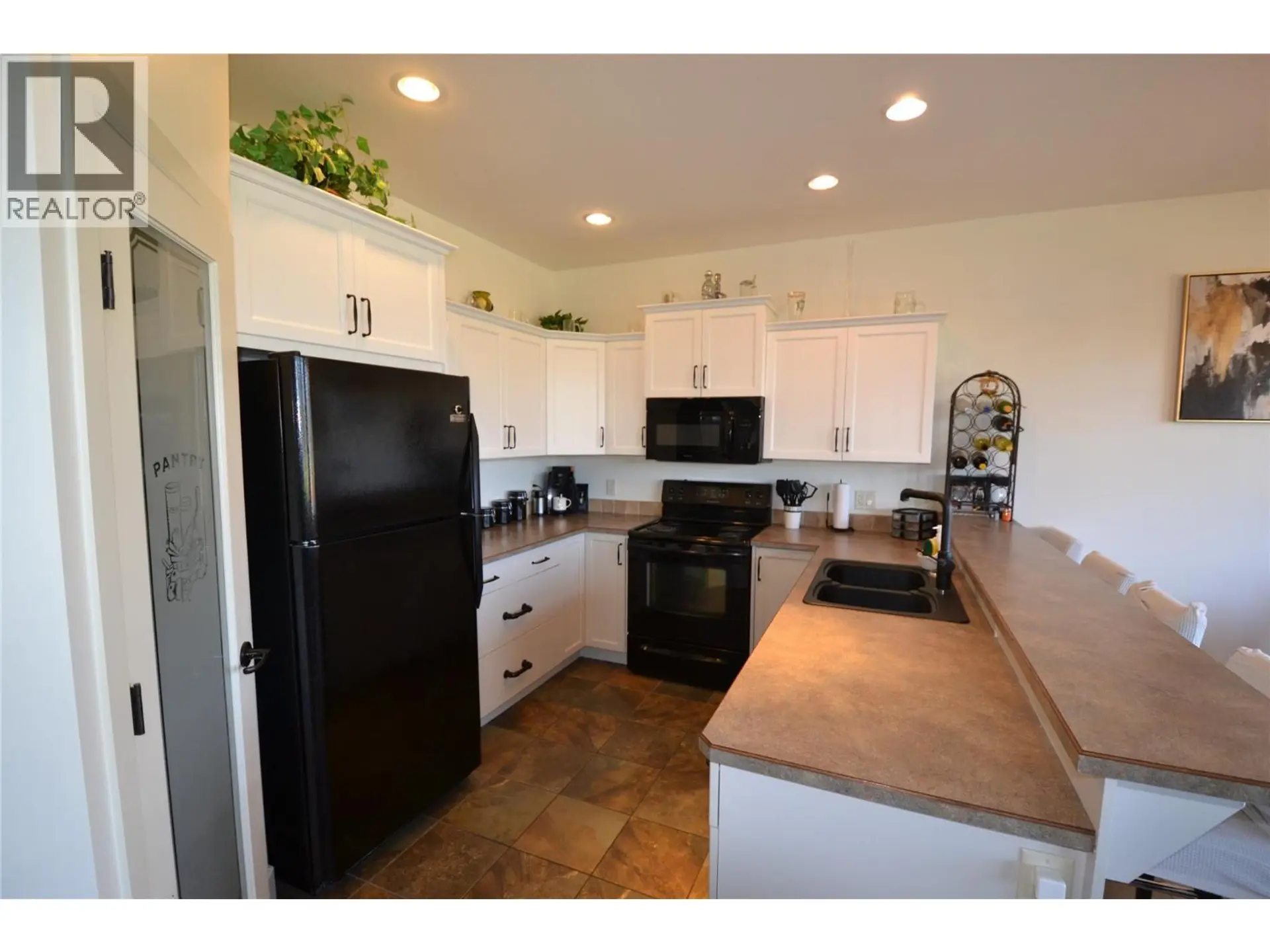 2148 Serrento Lane - Image 3