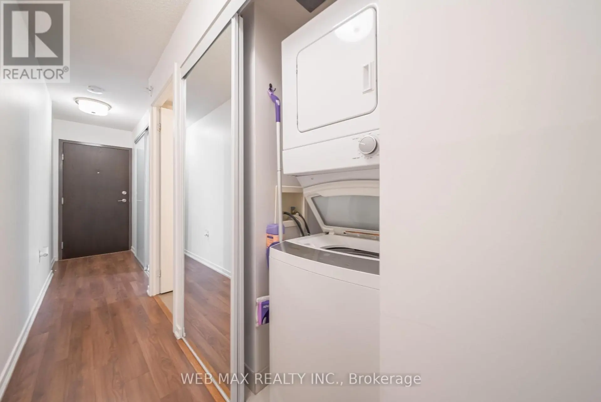 #205 36 LISGAR STREET - Image 3