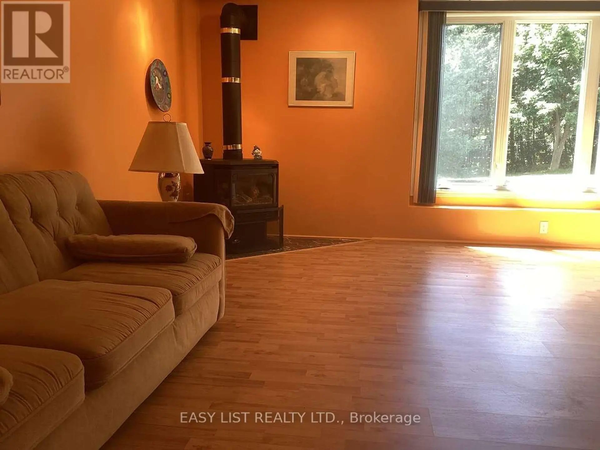 601 MACDONALD DRIVE - Image 17