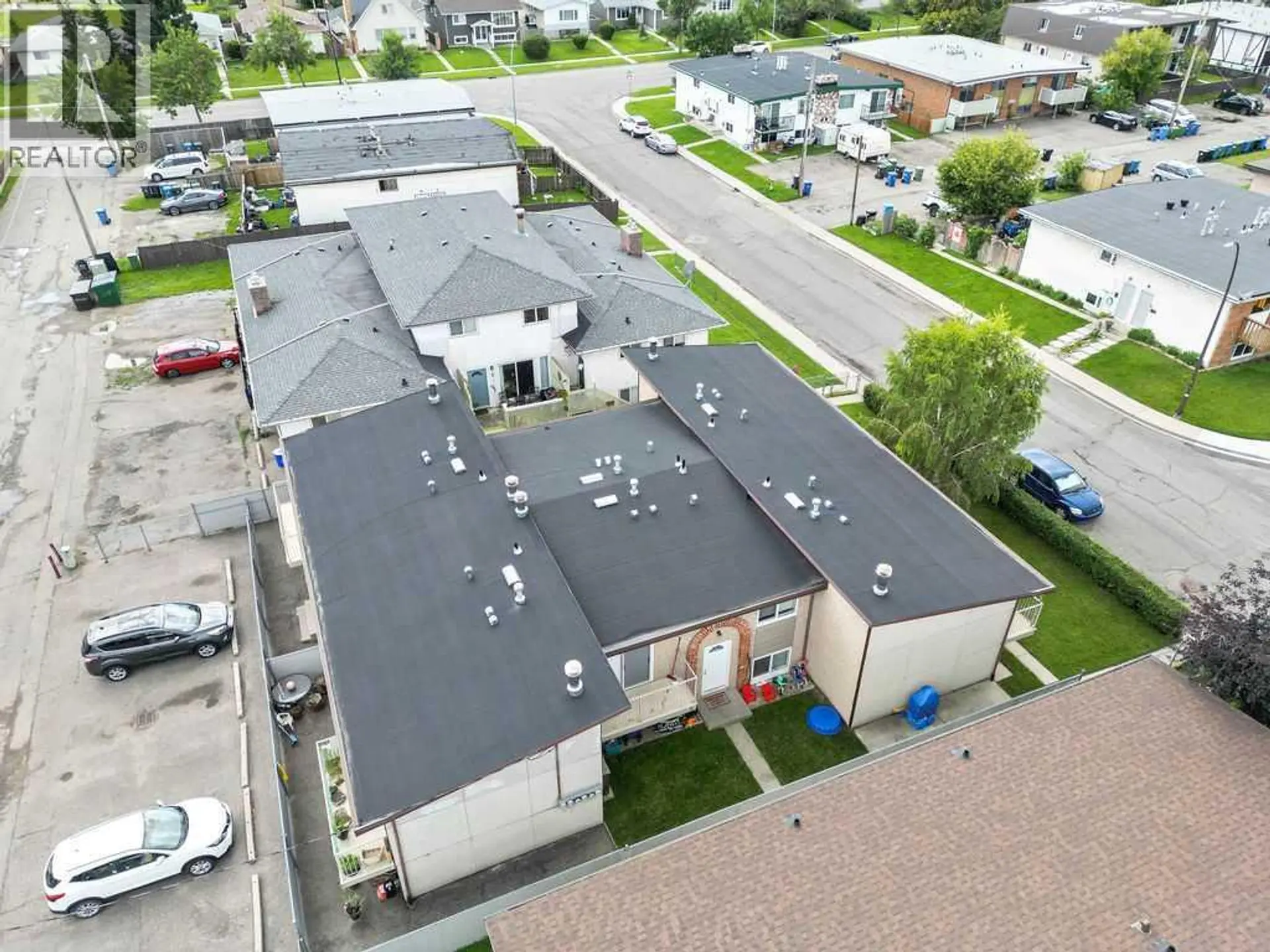 12 Huntley Close NE - Image 9