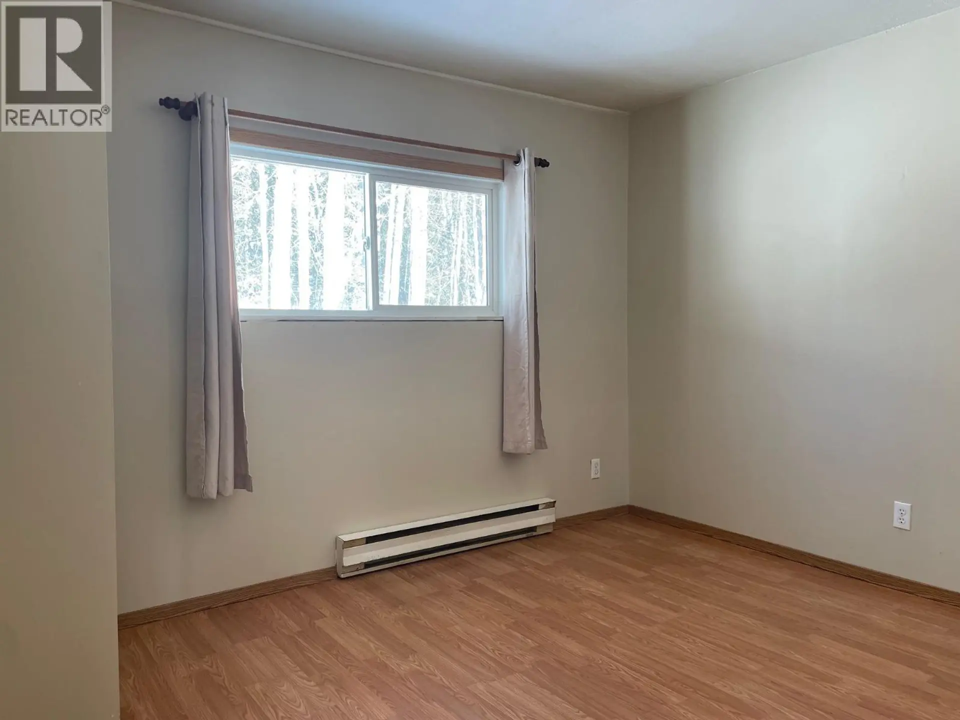 4912 SUNSET DRIVE - Image 17