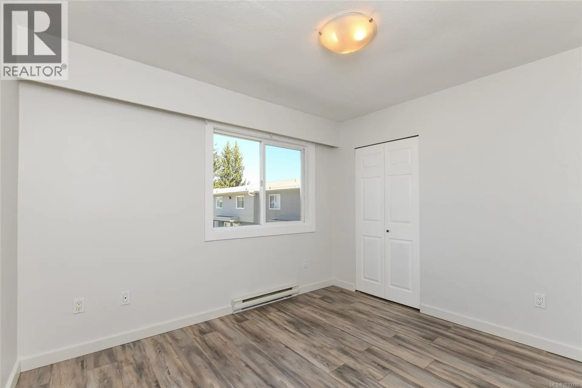 #11 1720 13th St - Image 11