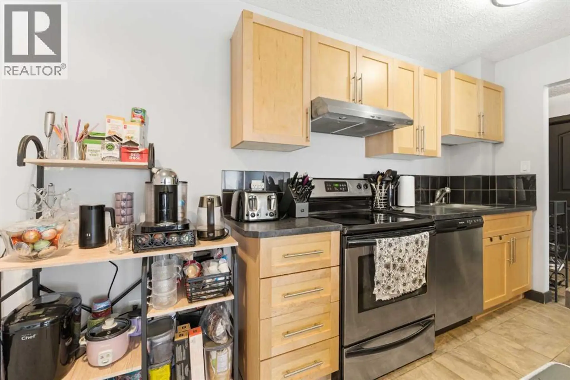 #302 620 15 Avenue SW - Image 5