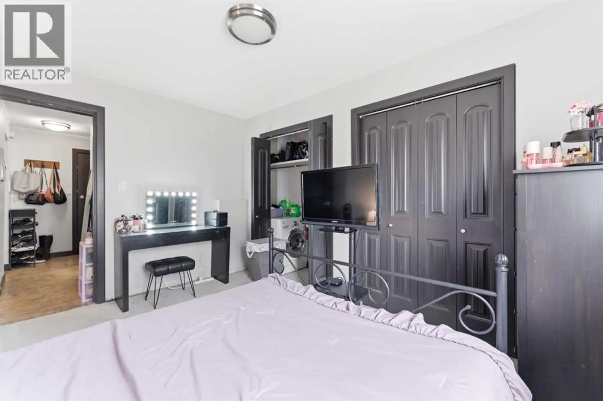 #302 620 15 Avenue SW - Image 11