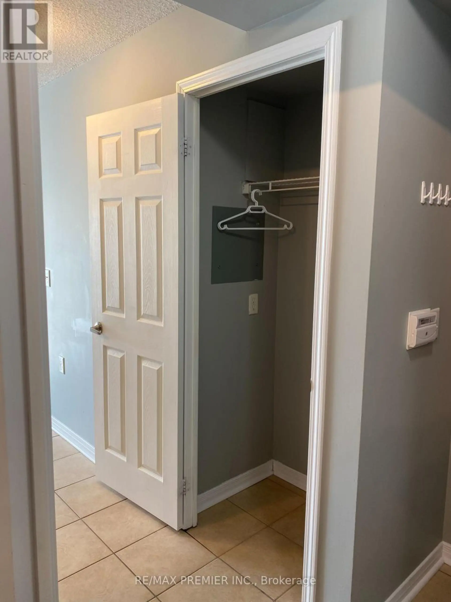 #1201 22 OLIVE AVENUE - Image 10