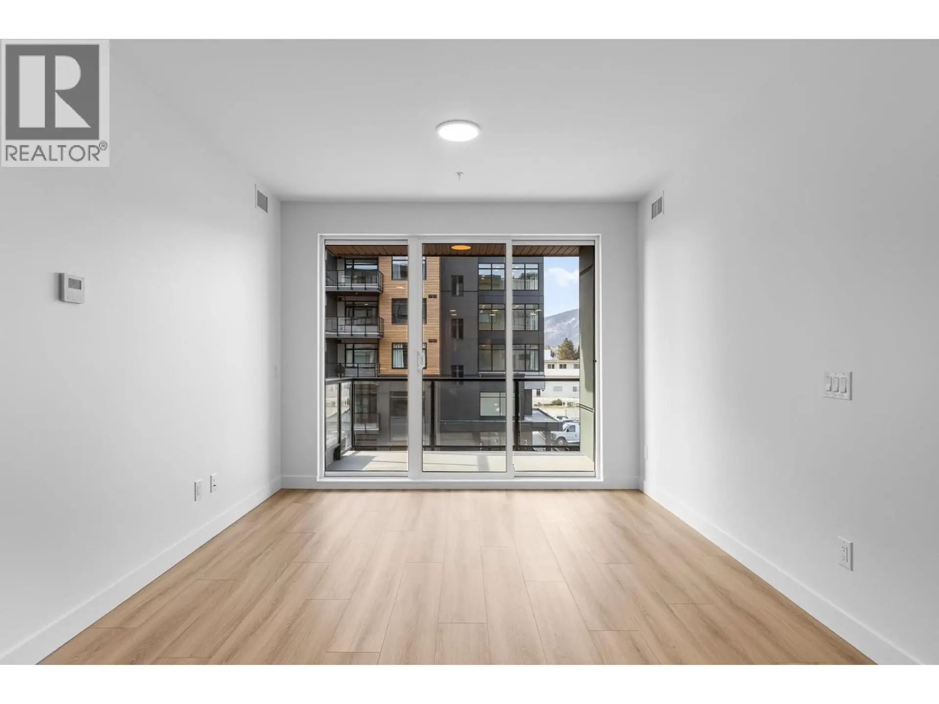 #301 2780 Olalla Road - Image 5