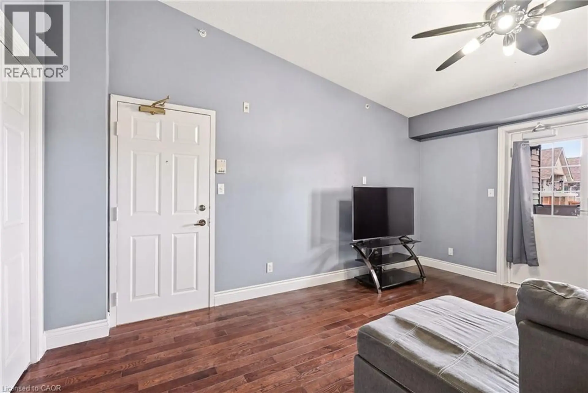 #406 4005 KILMER Drive - Image 2
