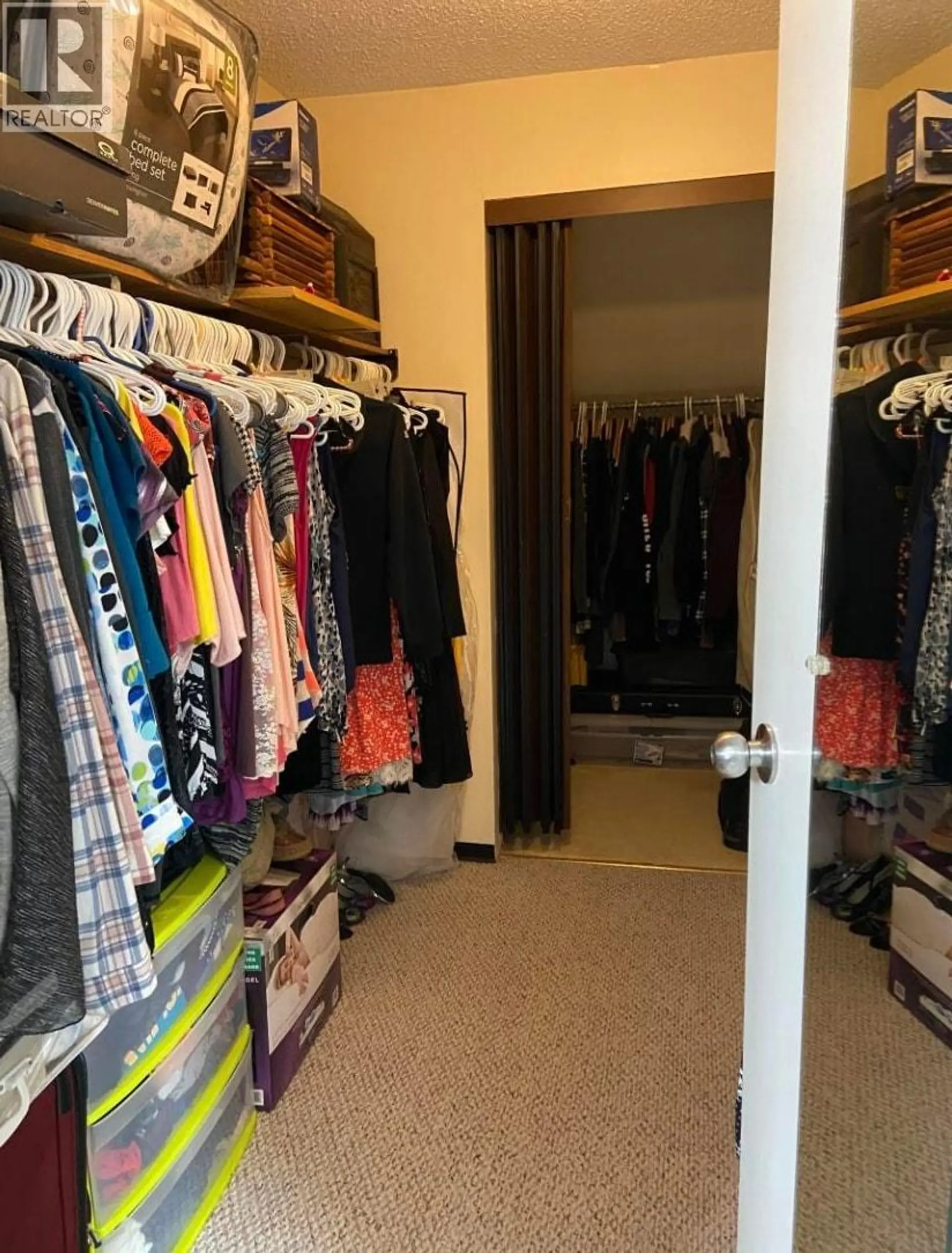 10856 102 STREET - Image 11