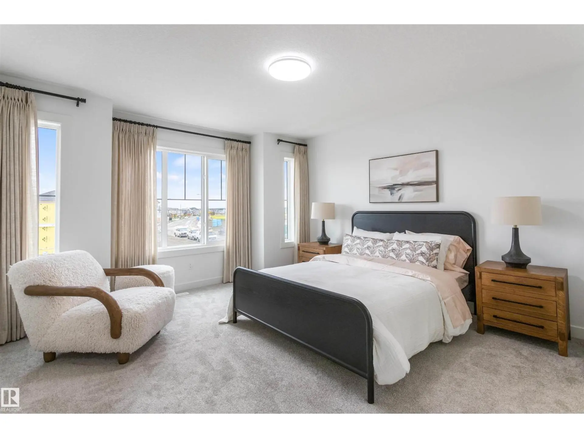 20841 15a AV NW - Image 16