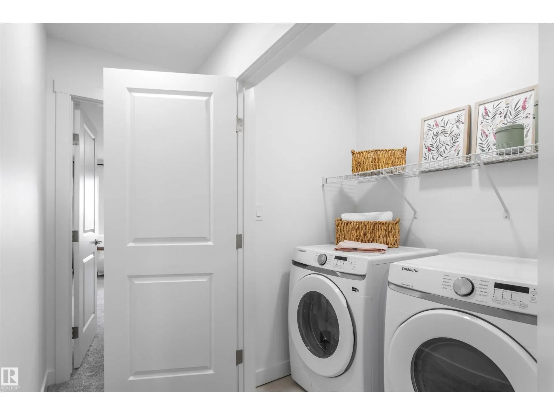 20841 15a AV NW - Image 20