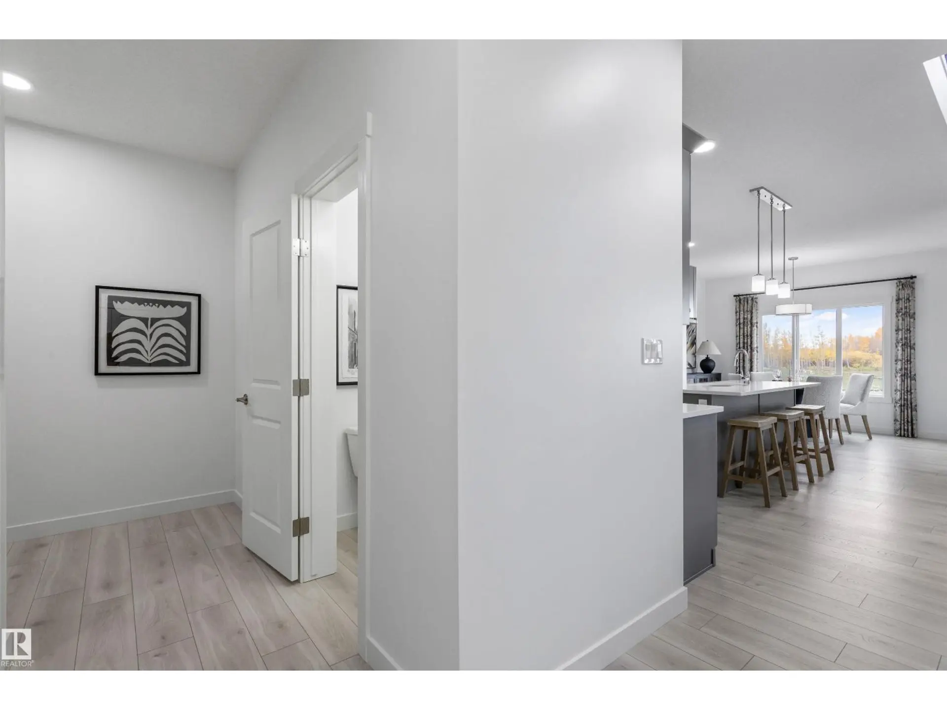 20833 15A AV NW - Image 10