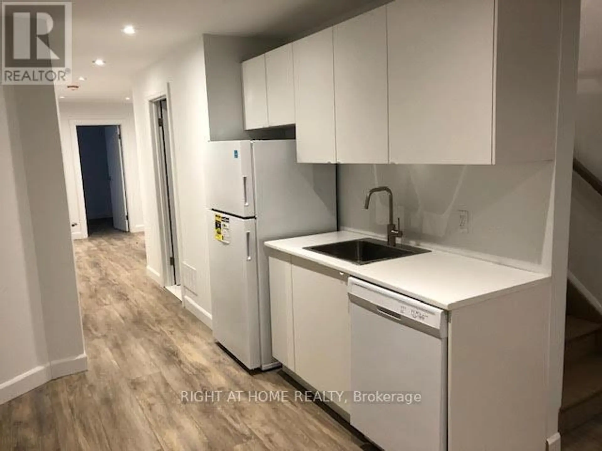 16 WOODLEE ROAD - Image 17