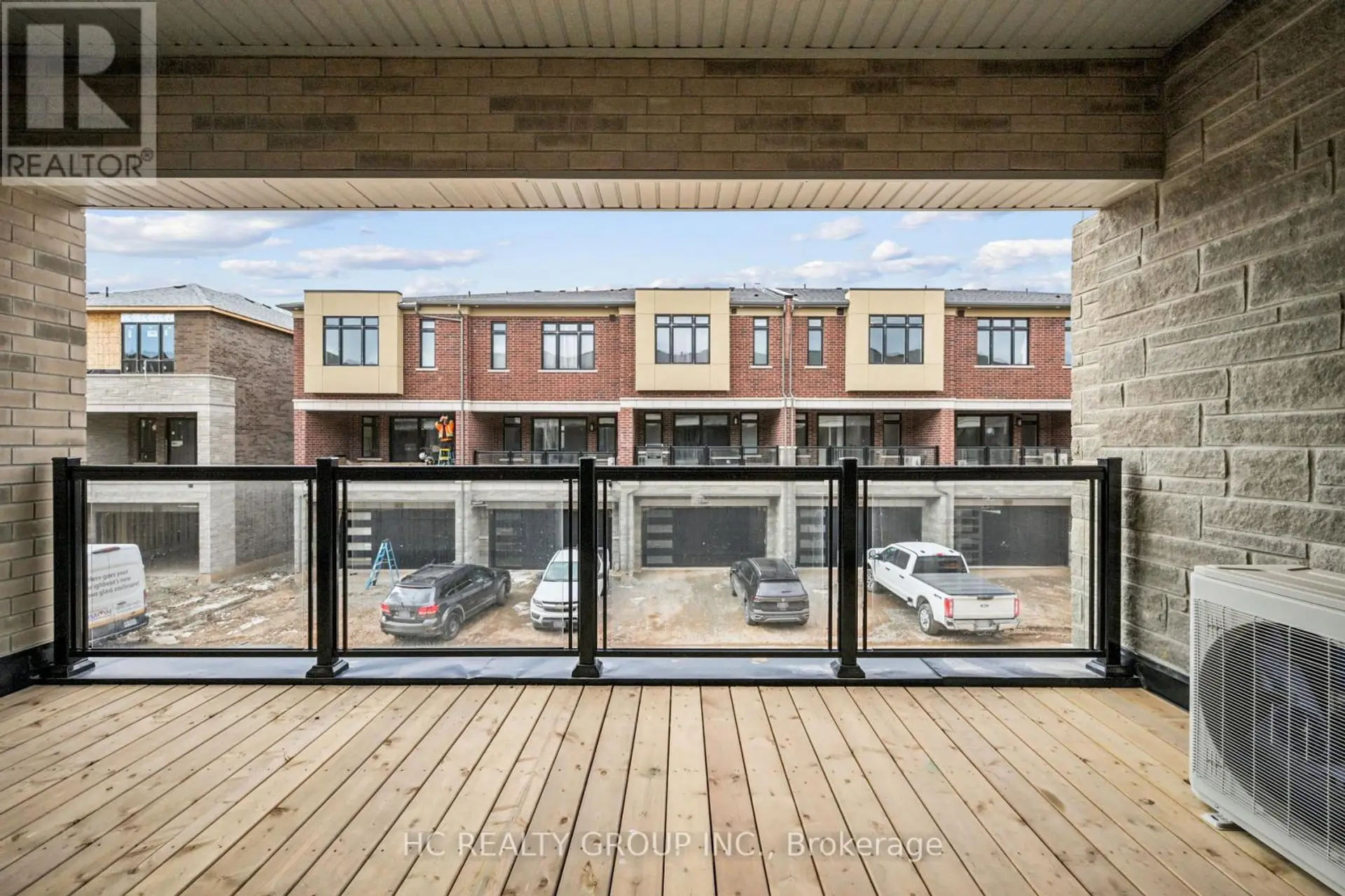 3304 -LOT 122 TAHA GARDENS - Image 10