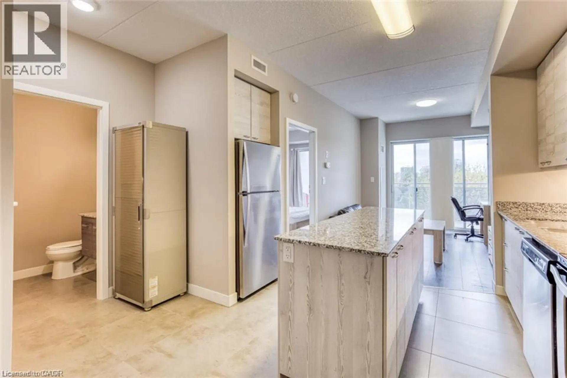 #419 280 LESTER Street - Image 4
