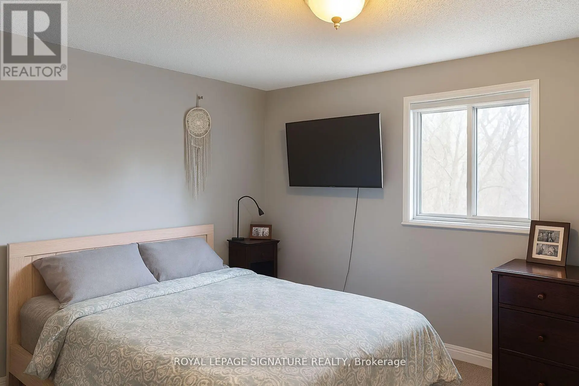 44 PARKER CRESCENT - Image 5