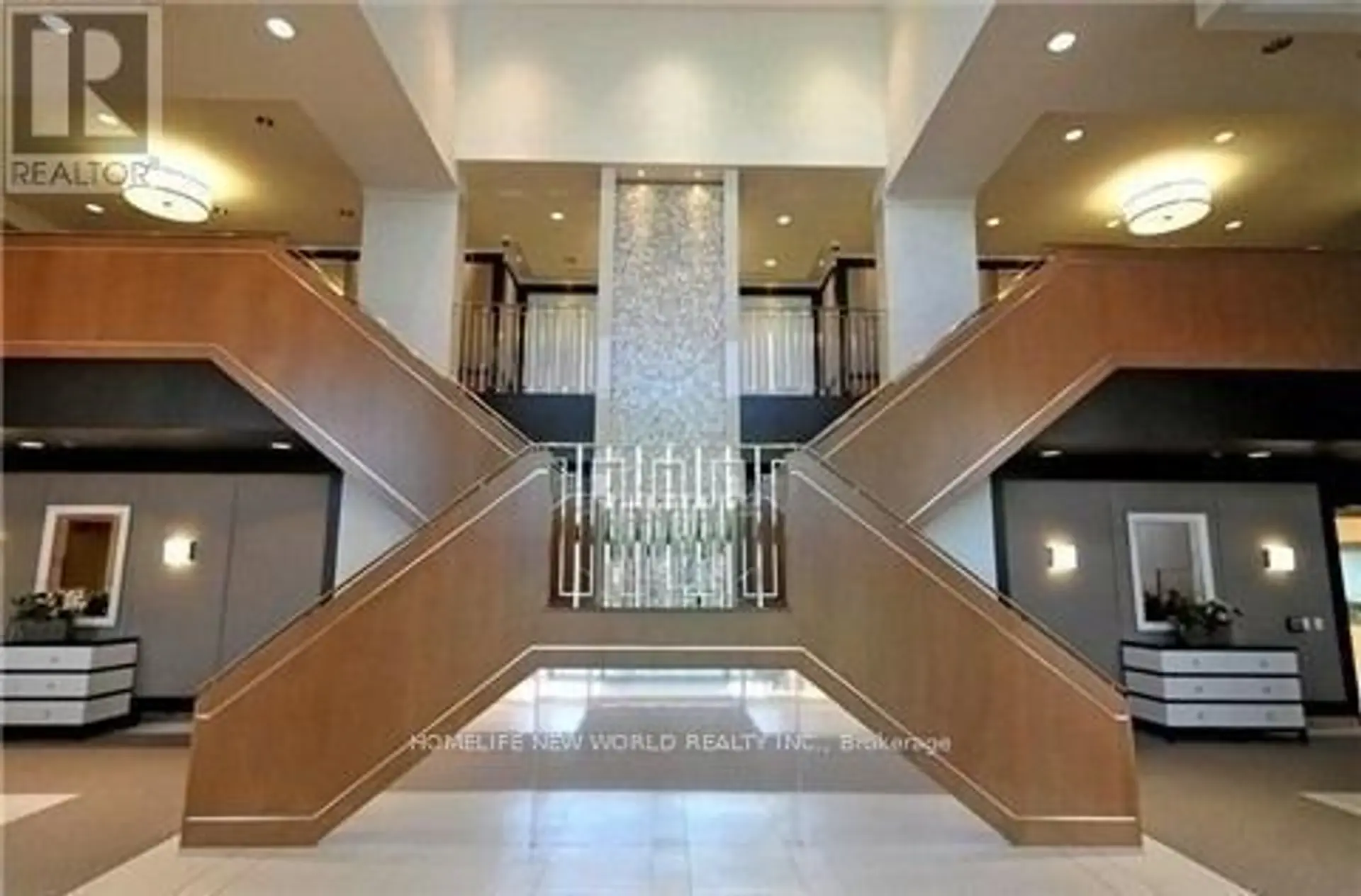 #1322 100 HARRISON GARDEN BOULEVARD - Image 3