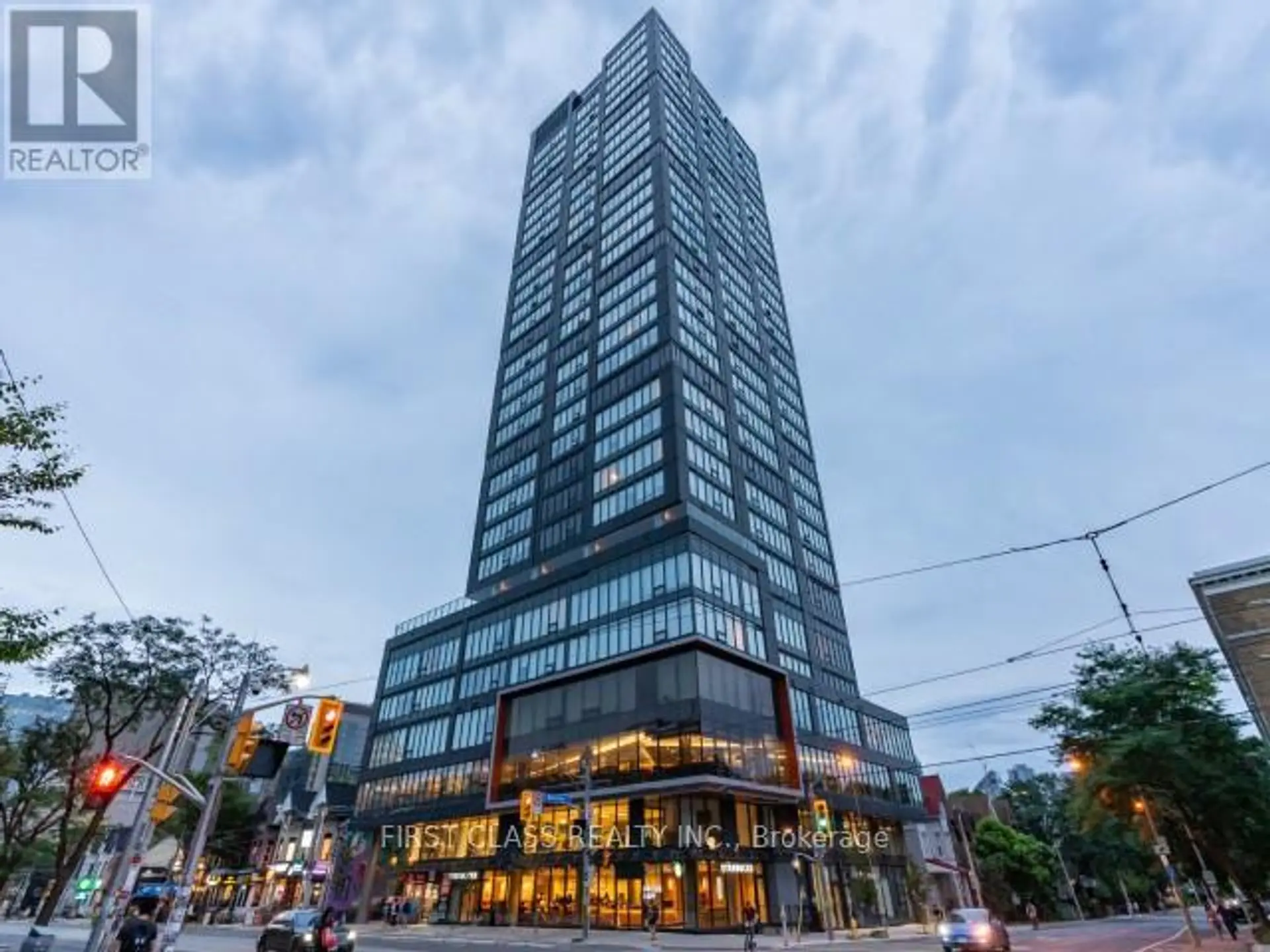 #407 203 COLLEGE STREET - Image 1