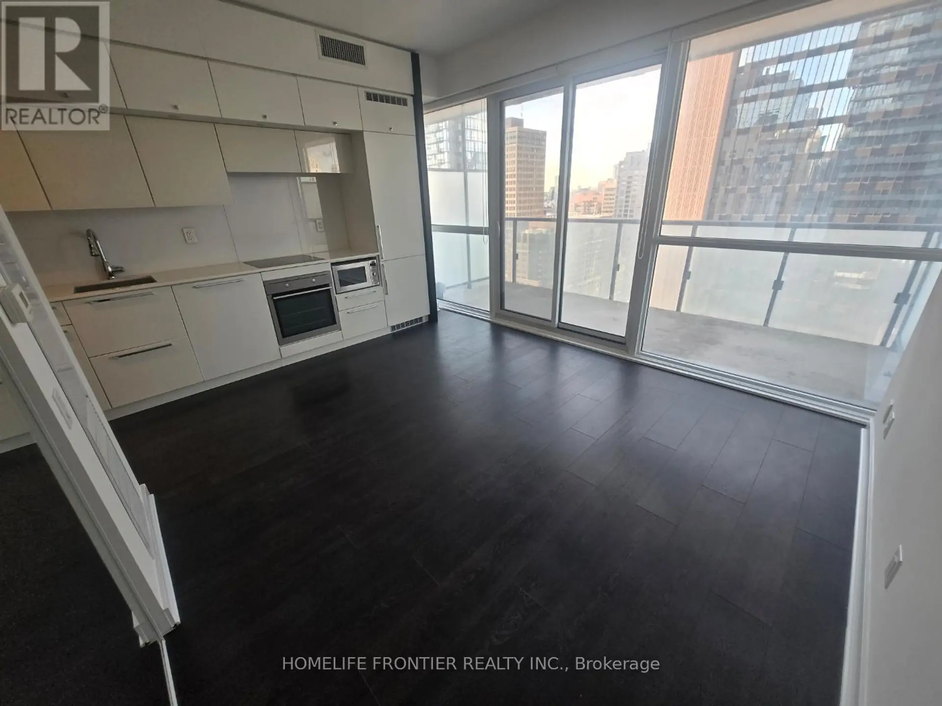 #2106 15 GRENVILLE STREET - Image 7