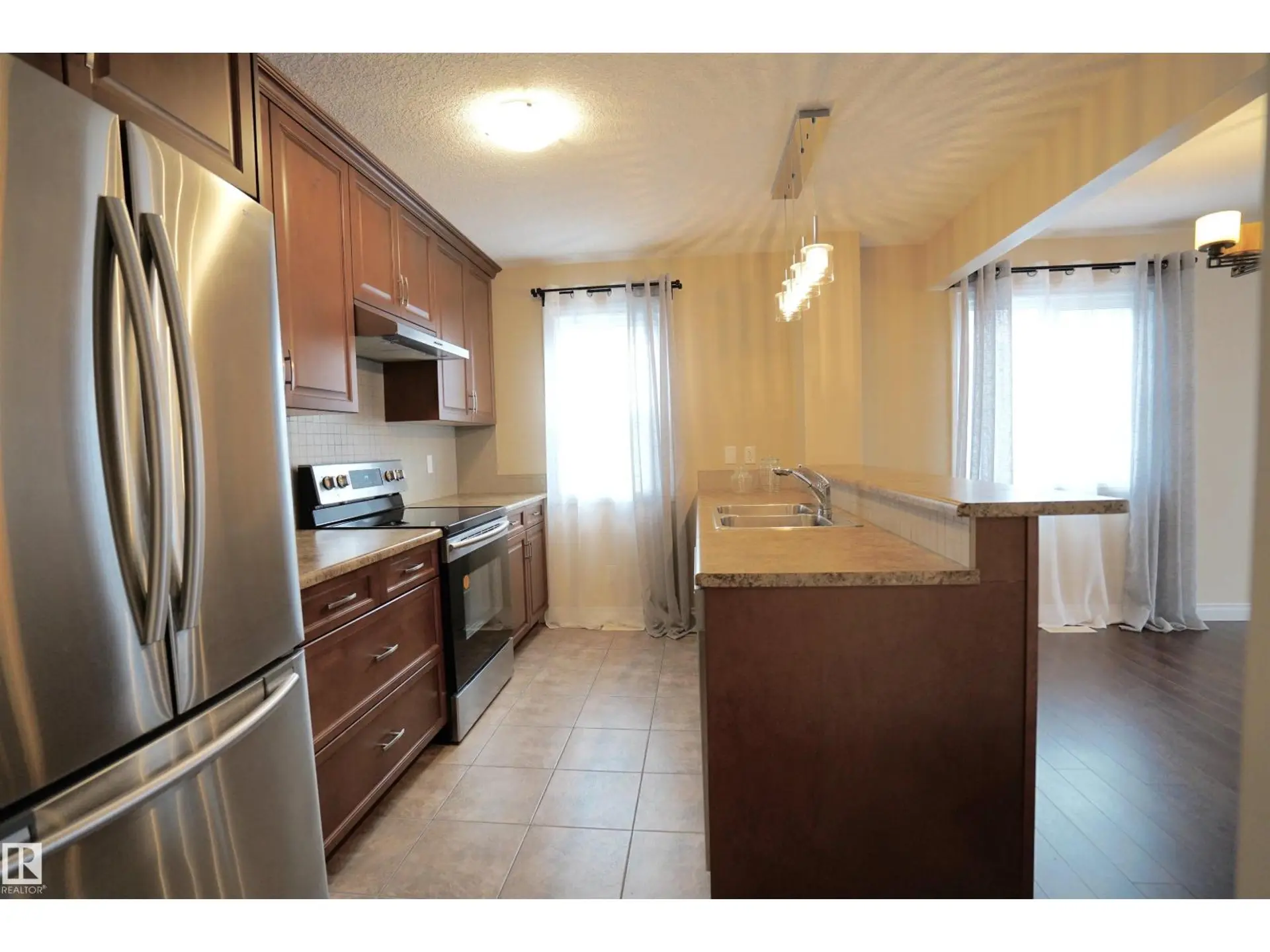 12018 65 ST NW - Image 7