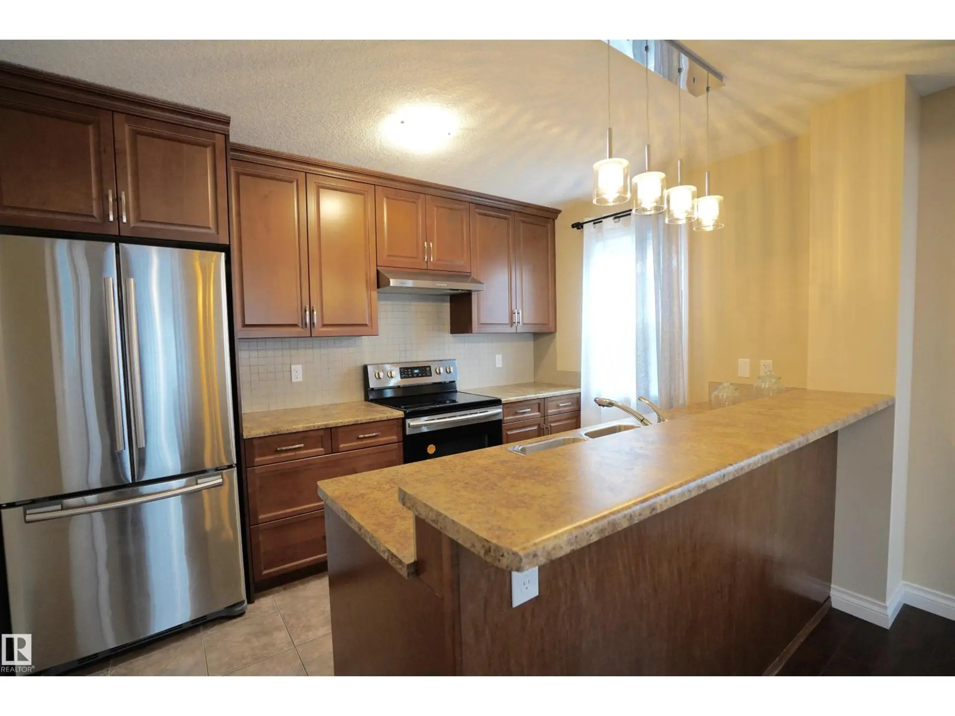 12018 65 ST NW - Image 8