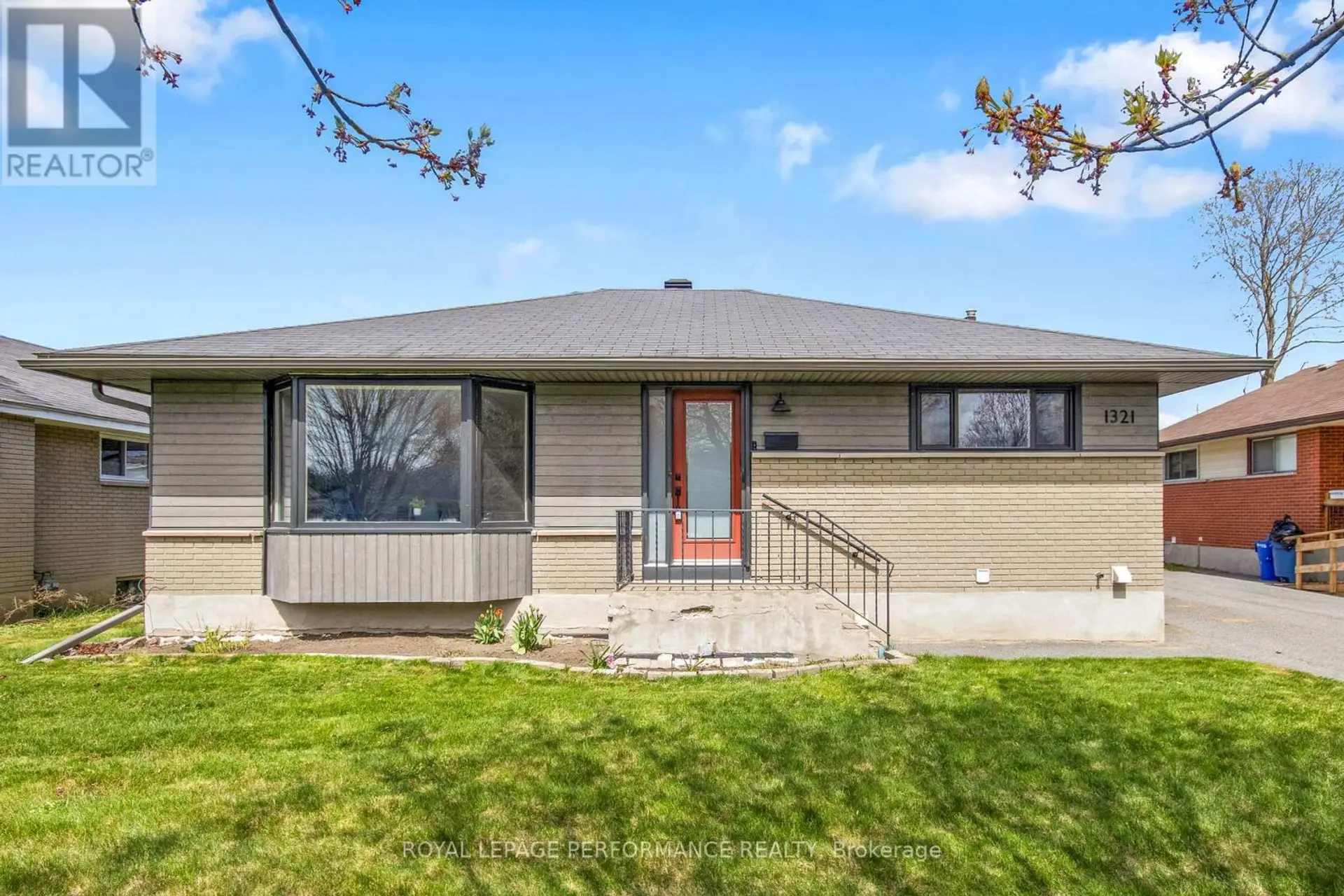 1321 RUSTIC DRIVE - Image 1