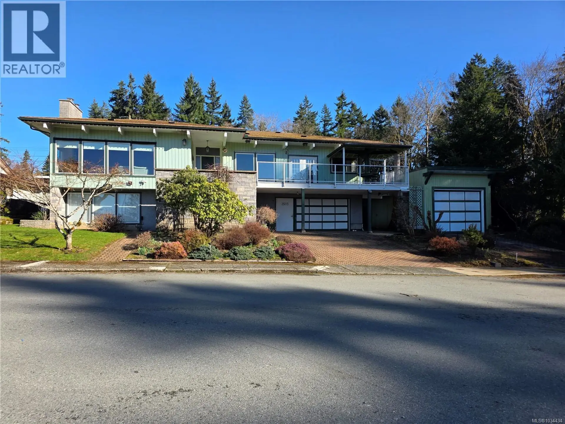 Property at 3503 16th Ave, Port Alberni, BC