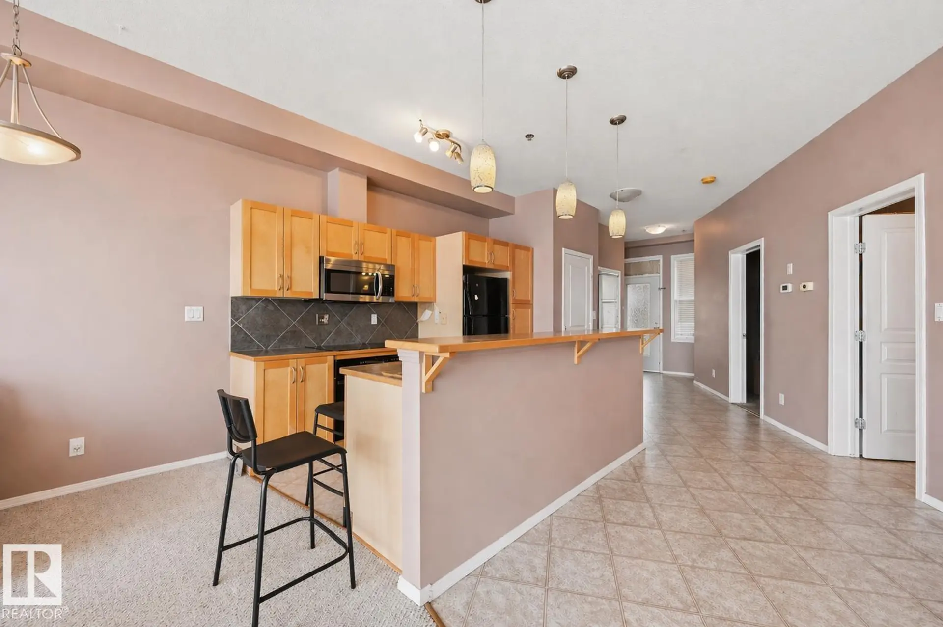 #369 4823 104A ST NW - Image 7