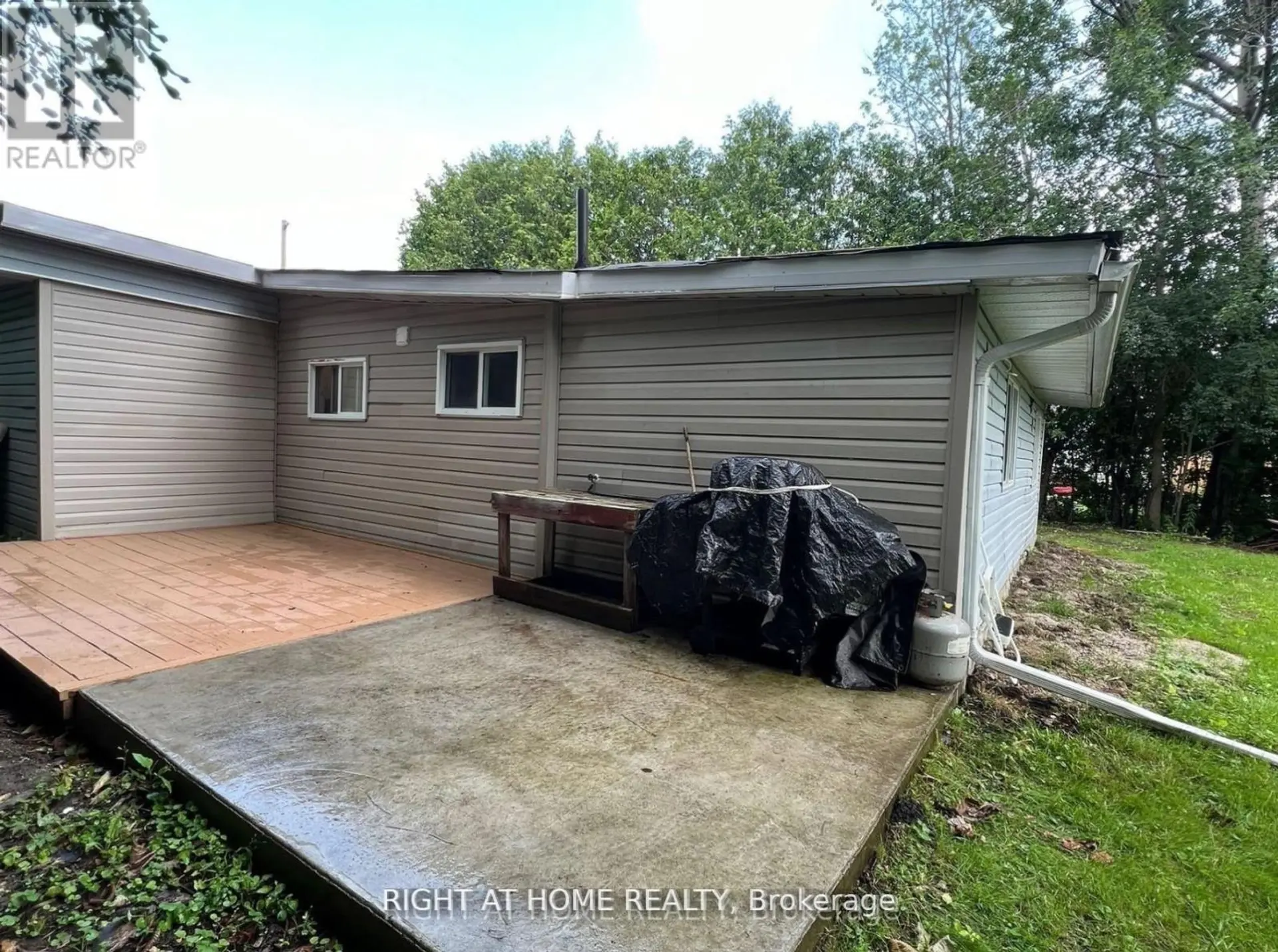34 BROADVIEW STREET - Image 14