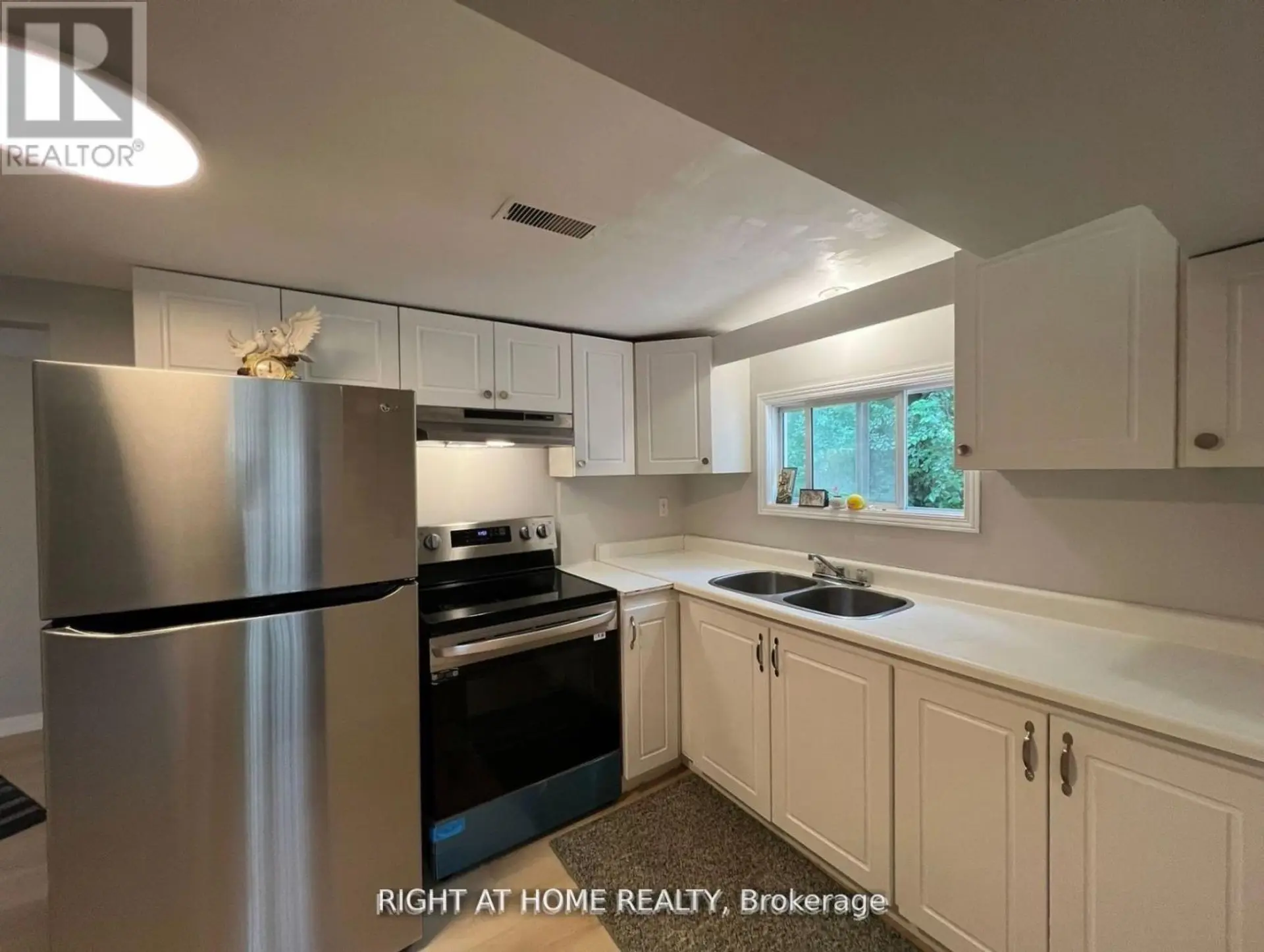 34 BROADVIEW STREET - Image 6