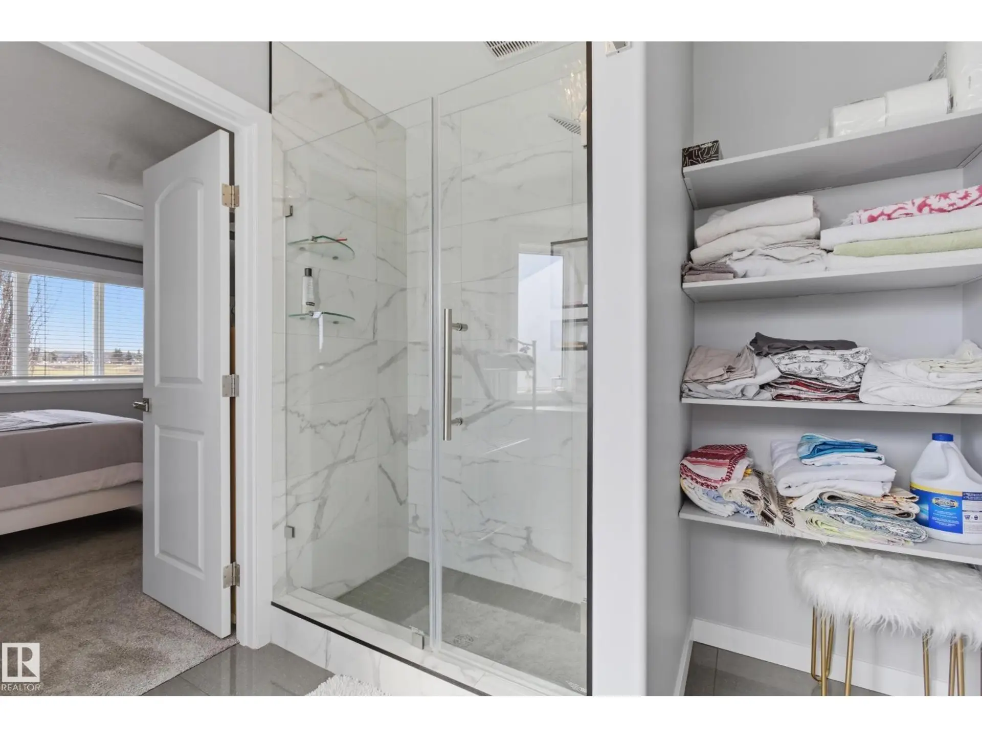 295 YOUVILLE DR E NW - Image 16