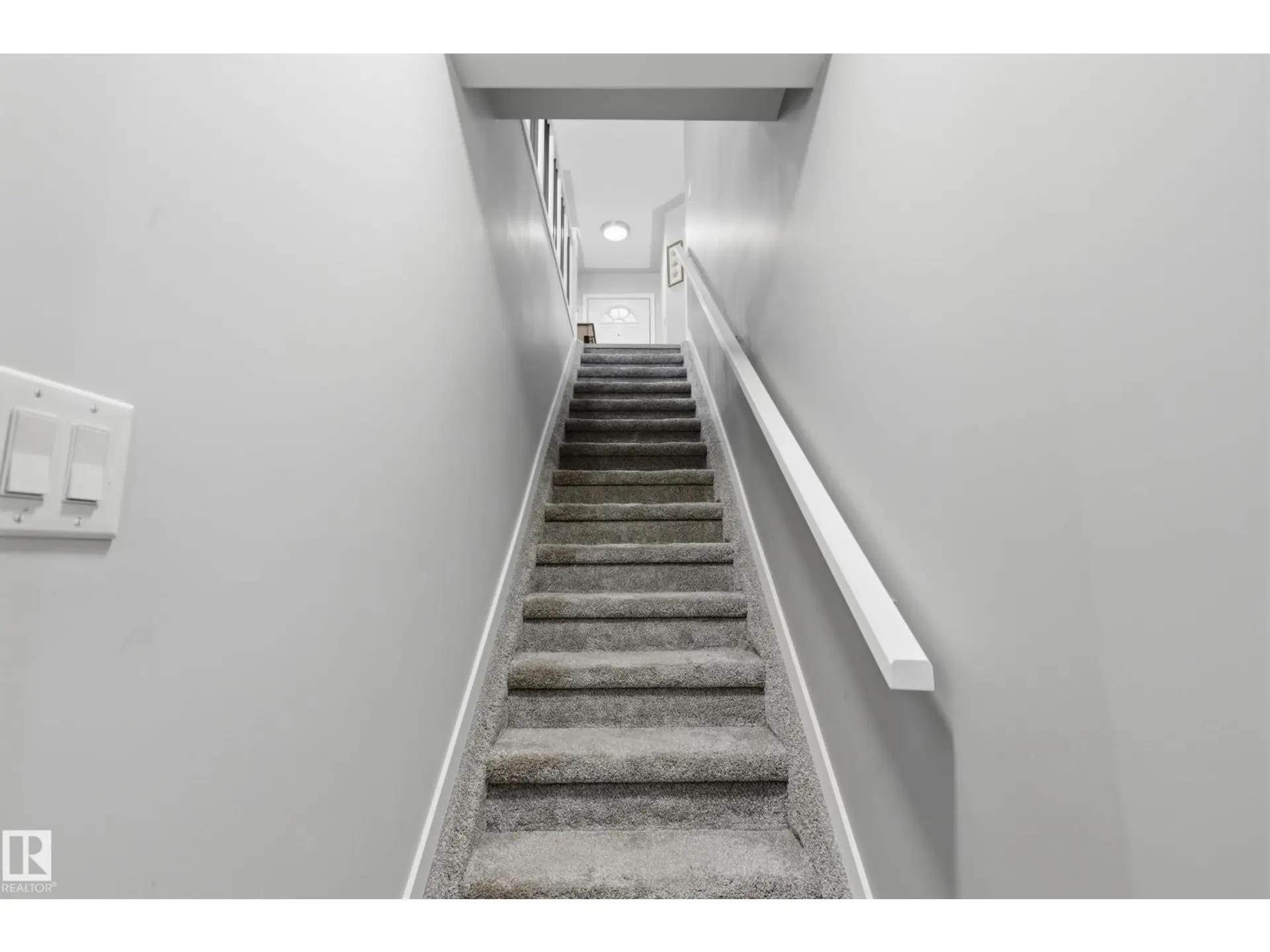 295 YOUVILLE DR E NW - Image 18