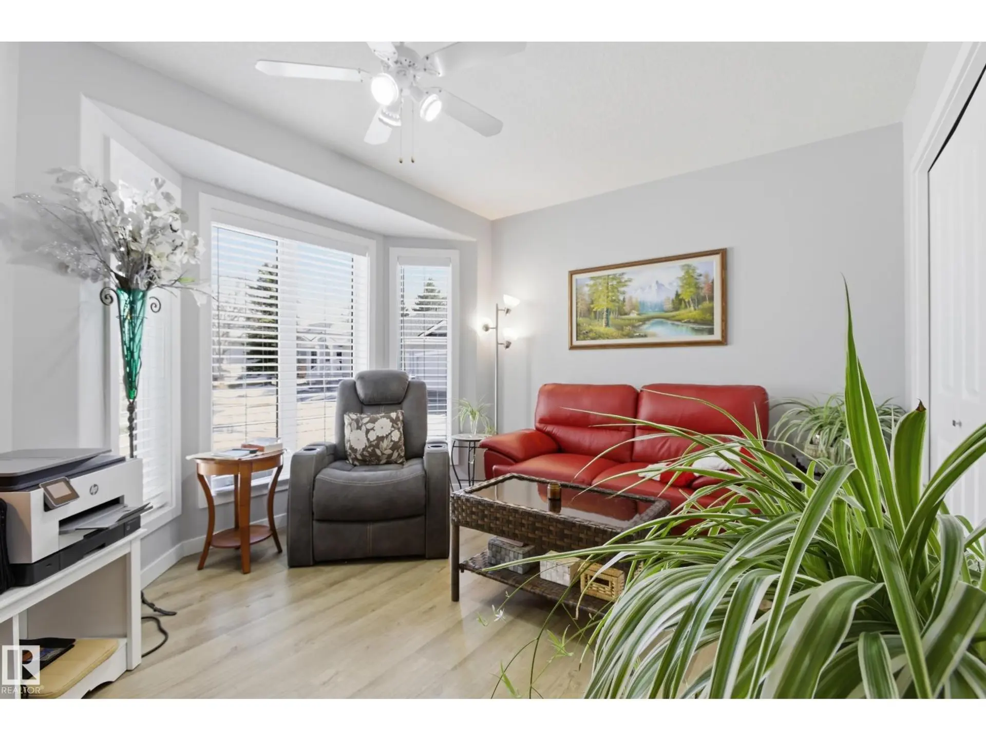 295 YOUVILLE DR E NW - Image 5