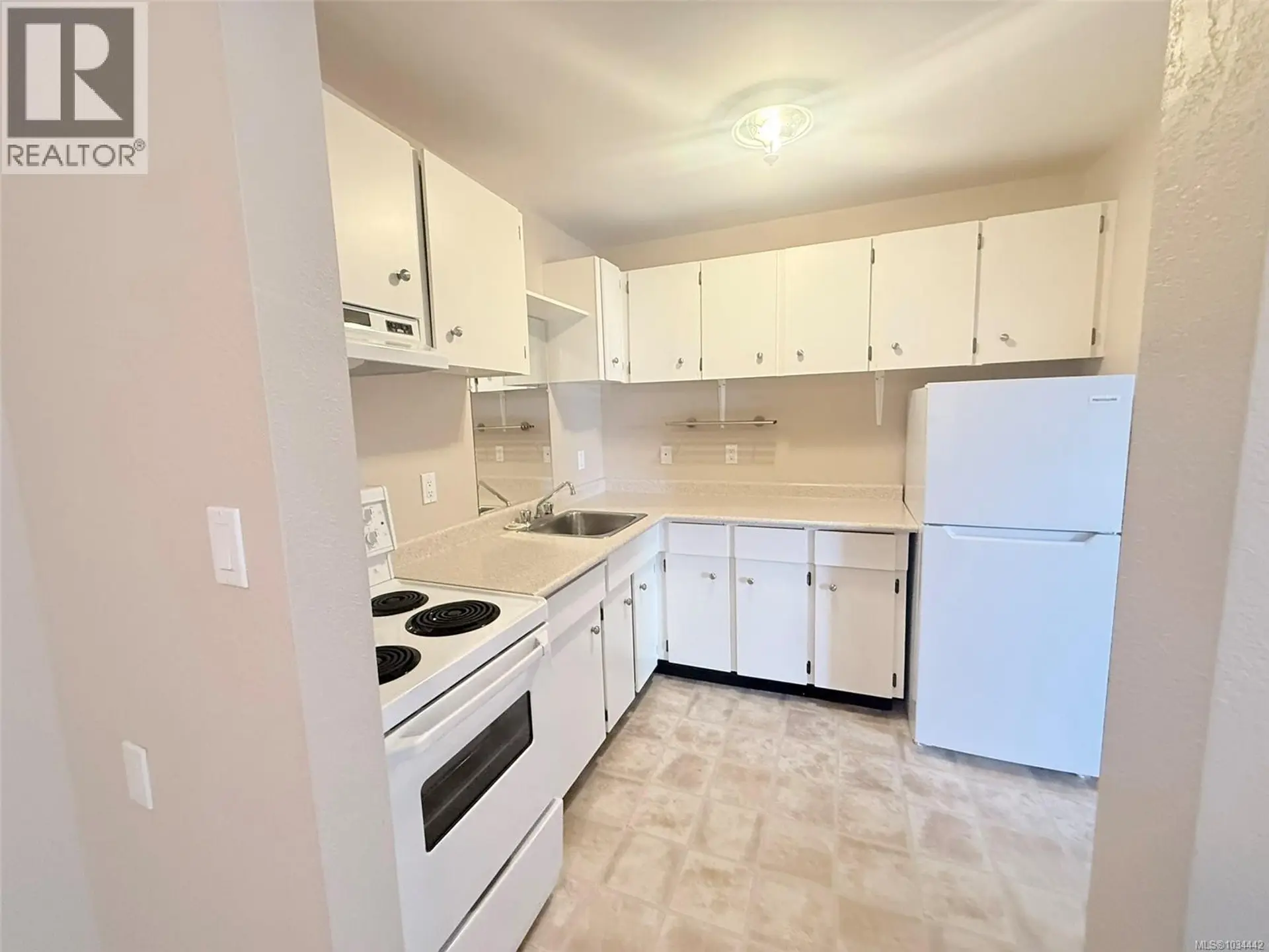 #303 322 Birch St - Image 7