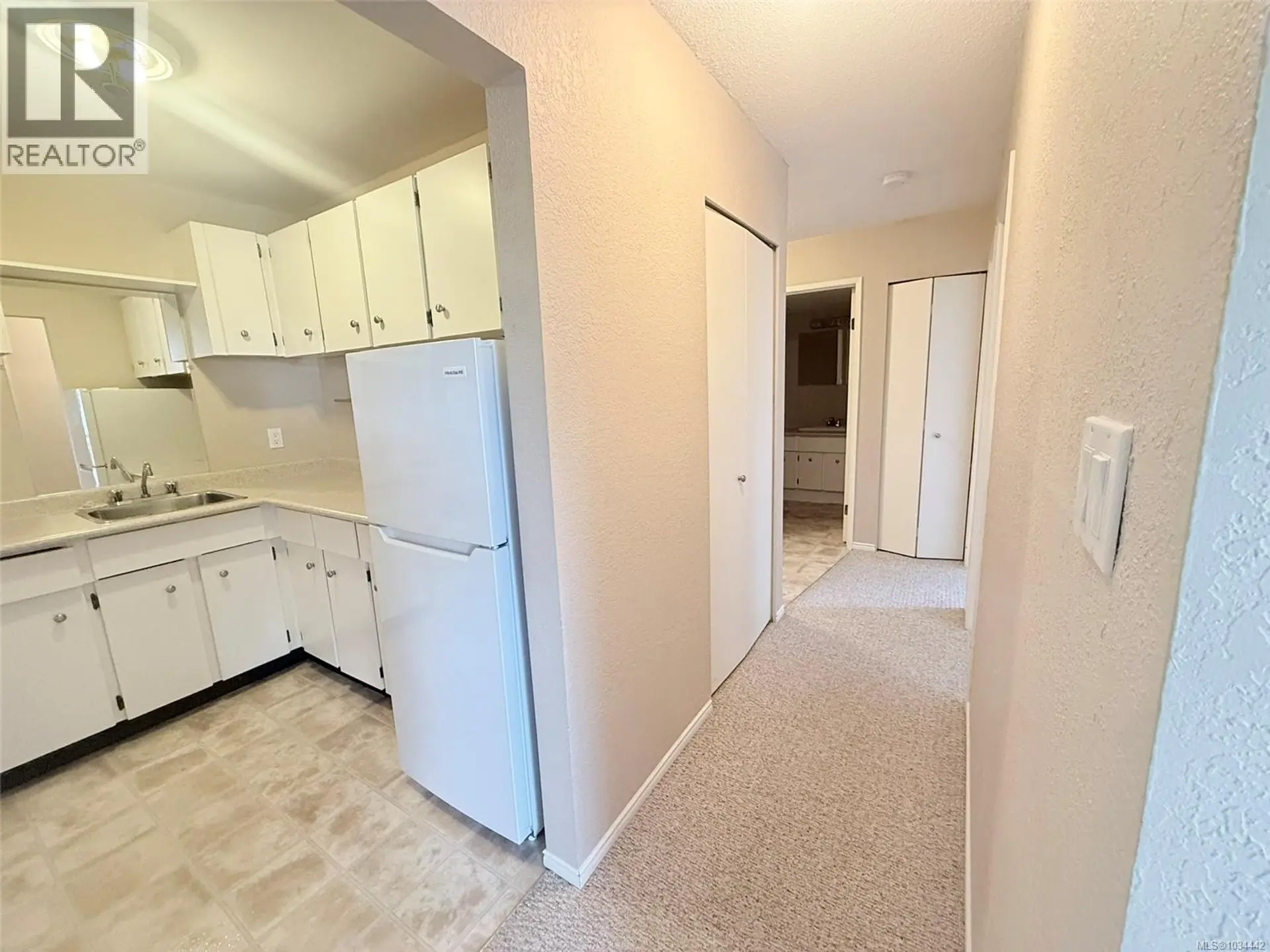 #303 322 Birch St - Image 8