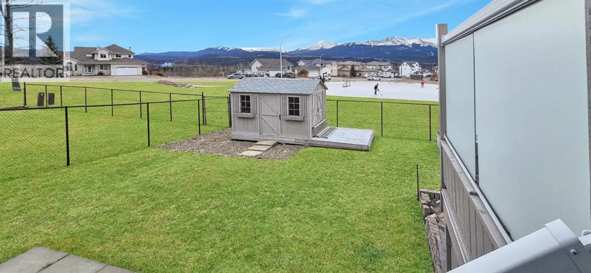 10913 Grande Avenue - Image 3