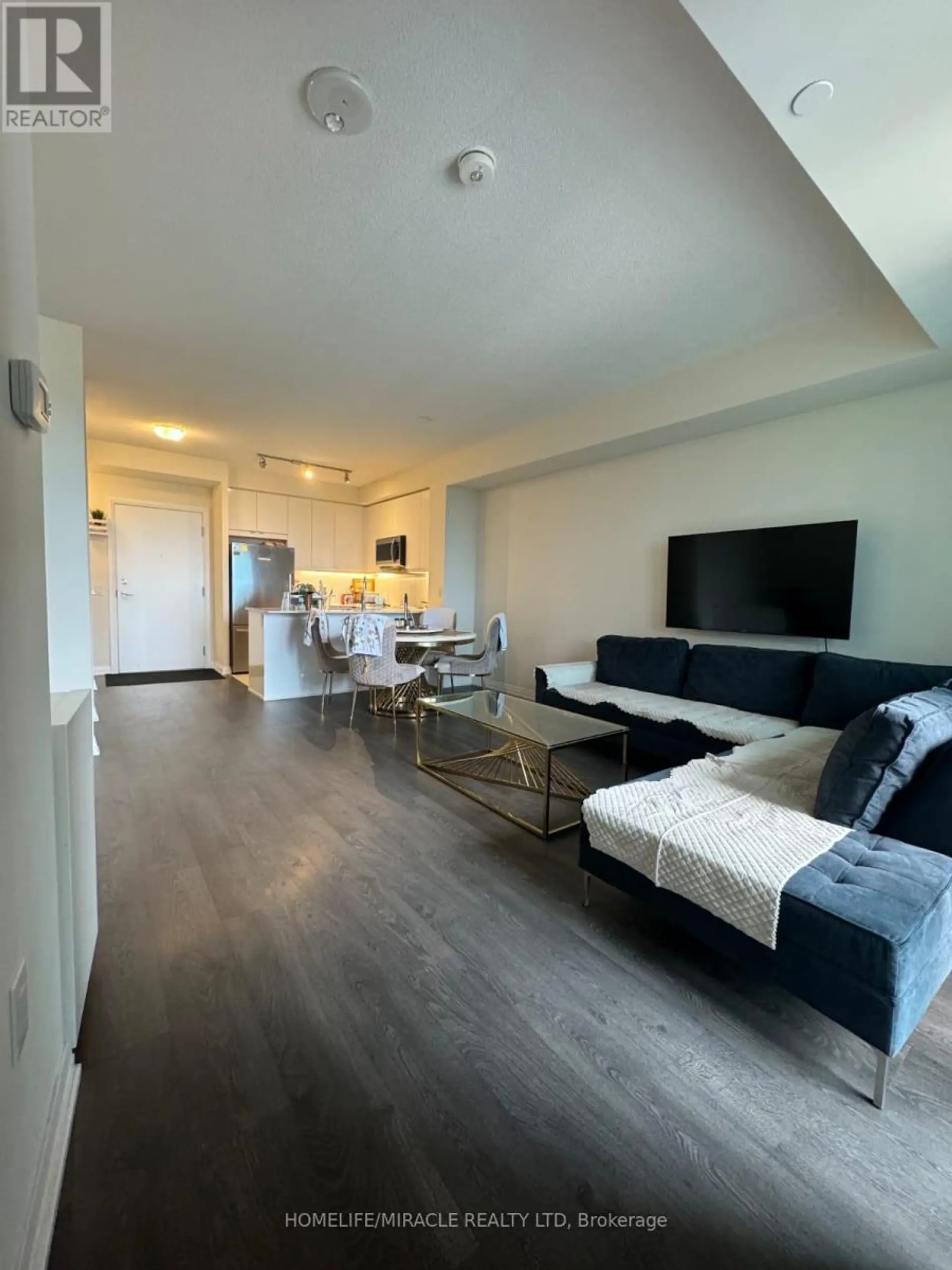 #521 50 THOMAS RILEY ROAD - Image 8