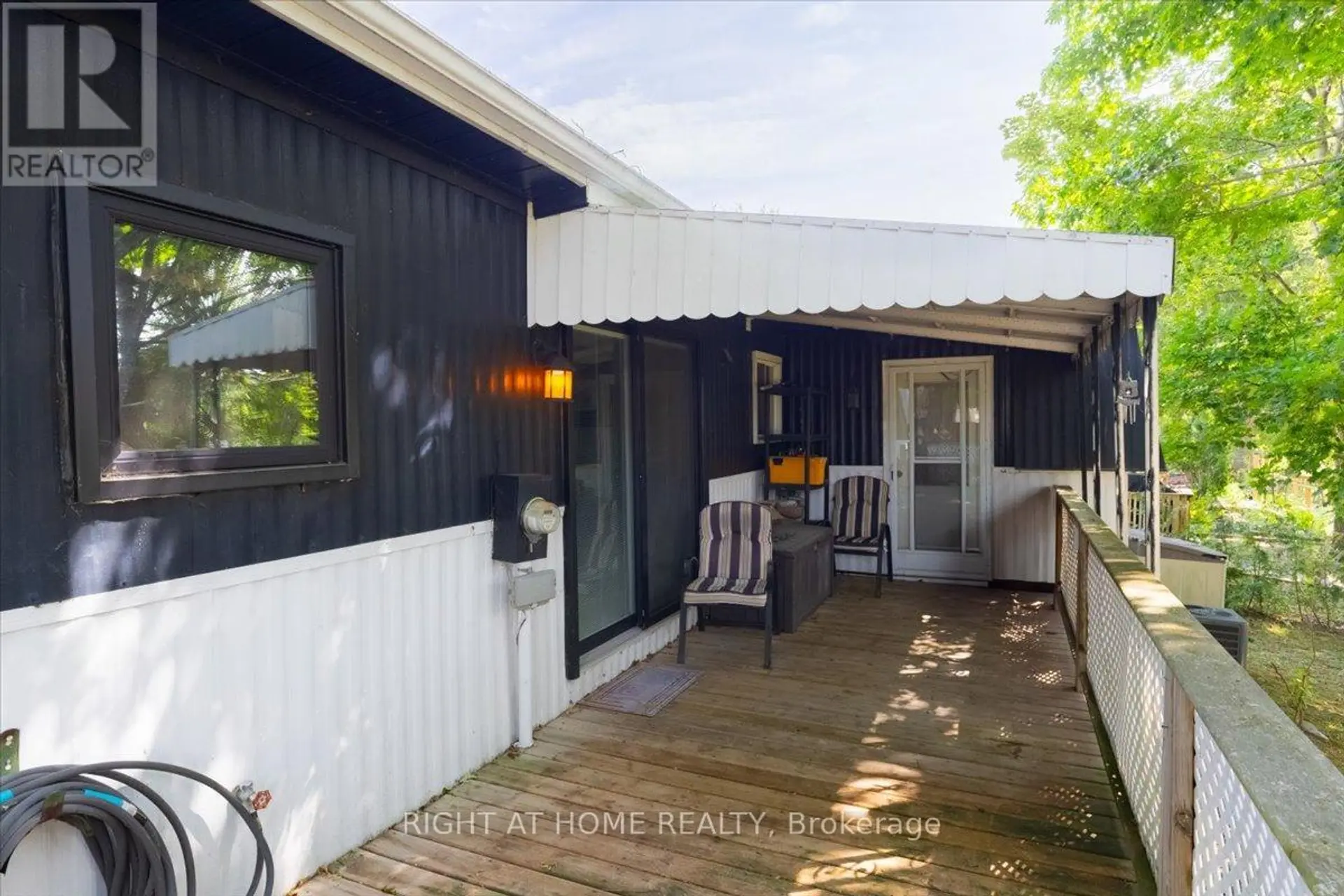 45 LINDEN LANE - Image 15